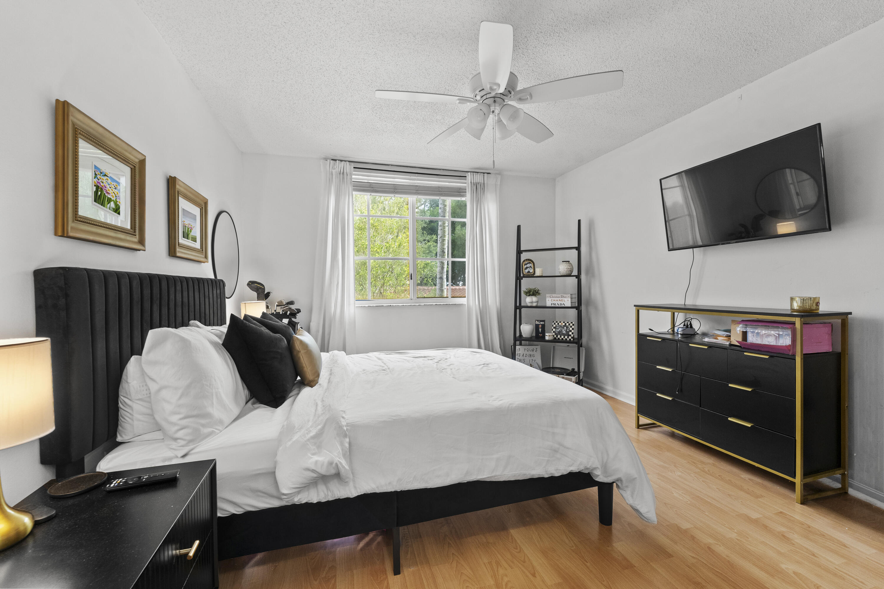 4812 N State Road 7 12205 Property Photo 16