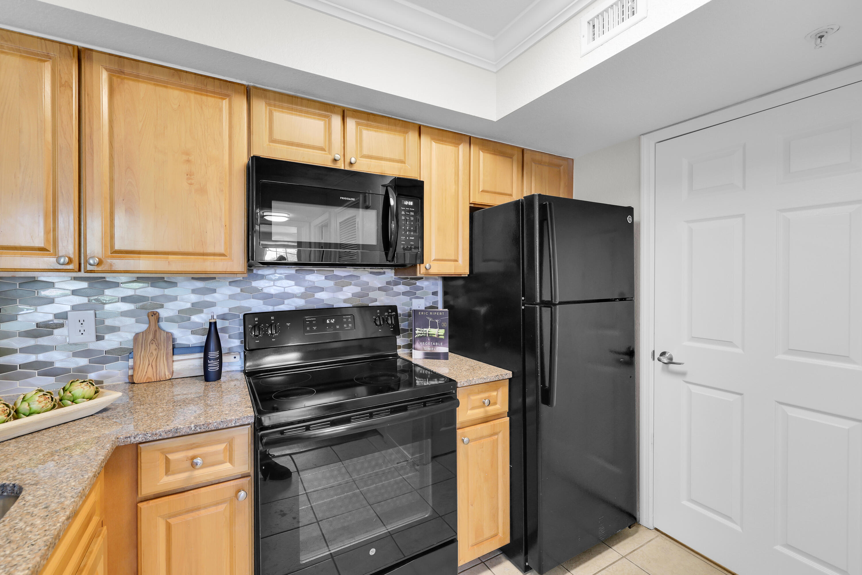 15035 Michelangelo Boulevard 303 Property Photo 9