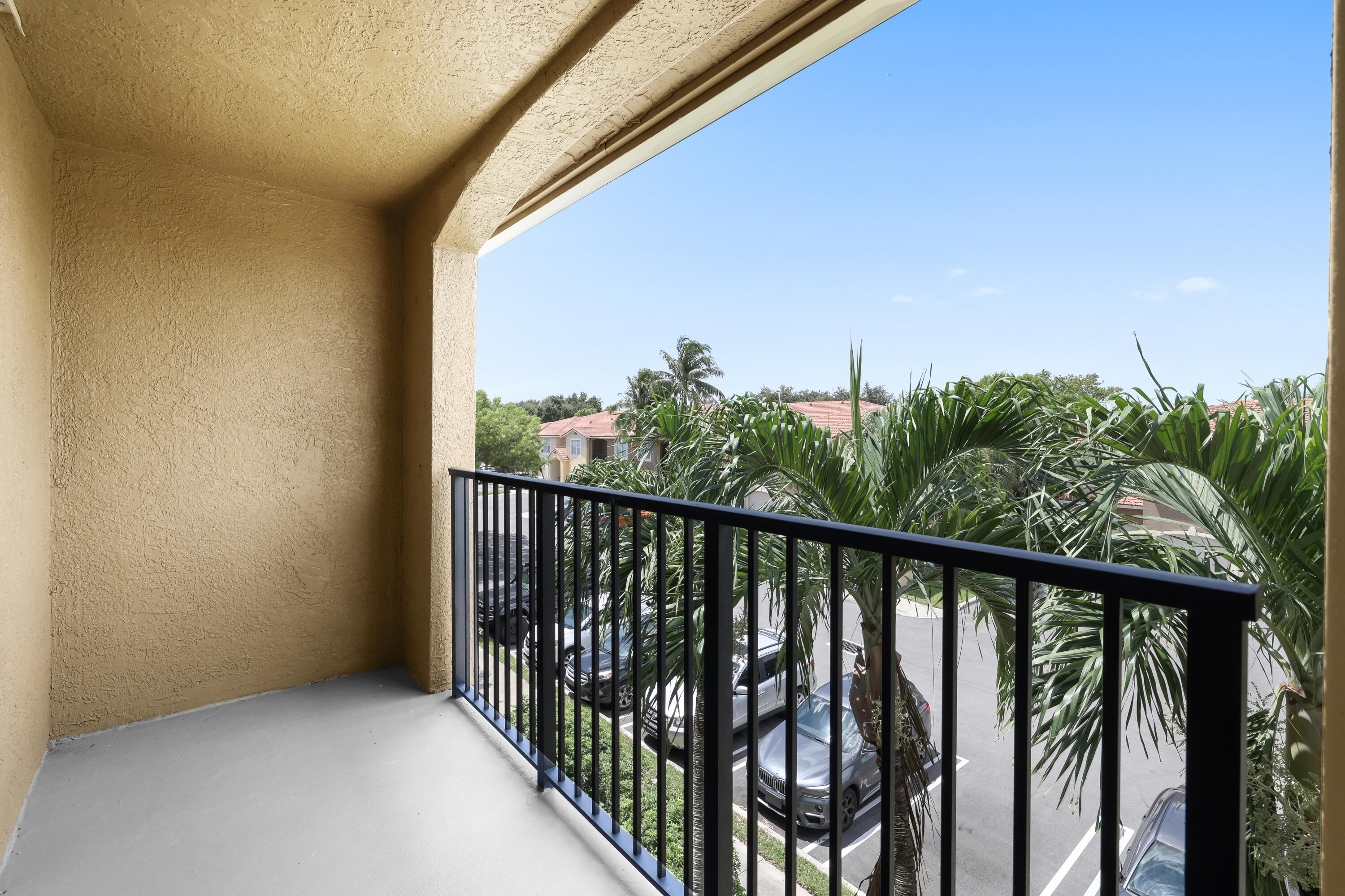 15035 Michelangelo Boulevard 303 Property Photo 25