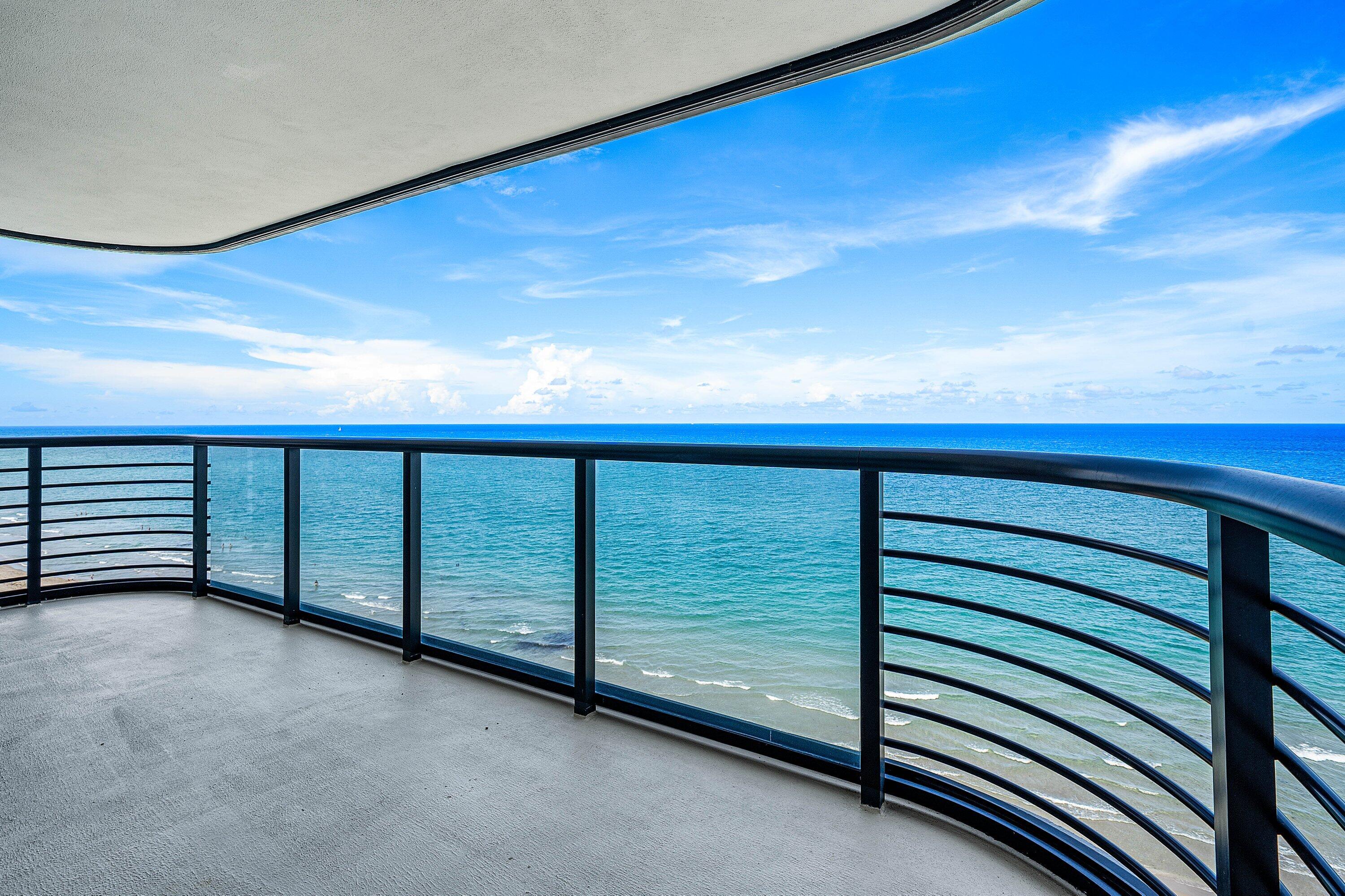 250 S Ocean Boulevard 11c Property Photo 6
