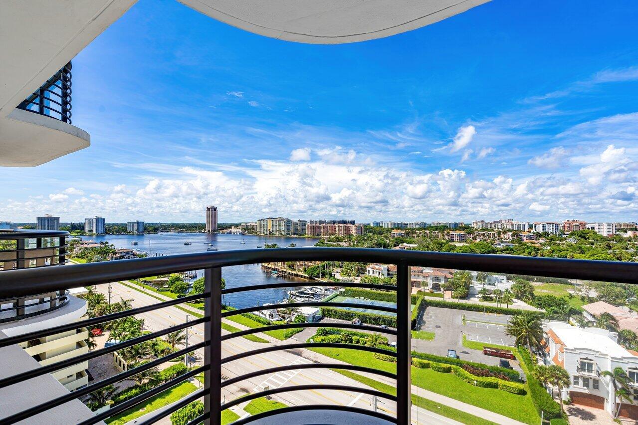 250 S Ocean Boulevard 11c Property Photo 10