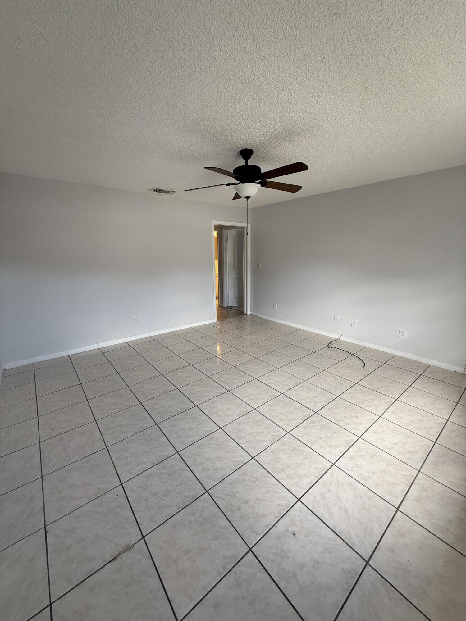 1201 White Pine Drive 1201 Property Photo 3
