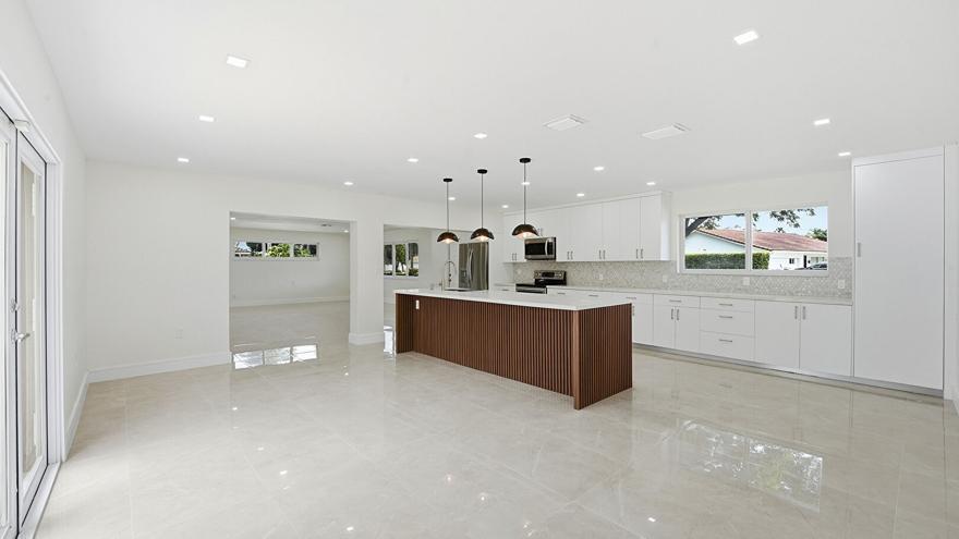 21020 Highland Lakes Boulevard Property Photo 13