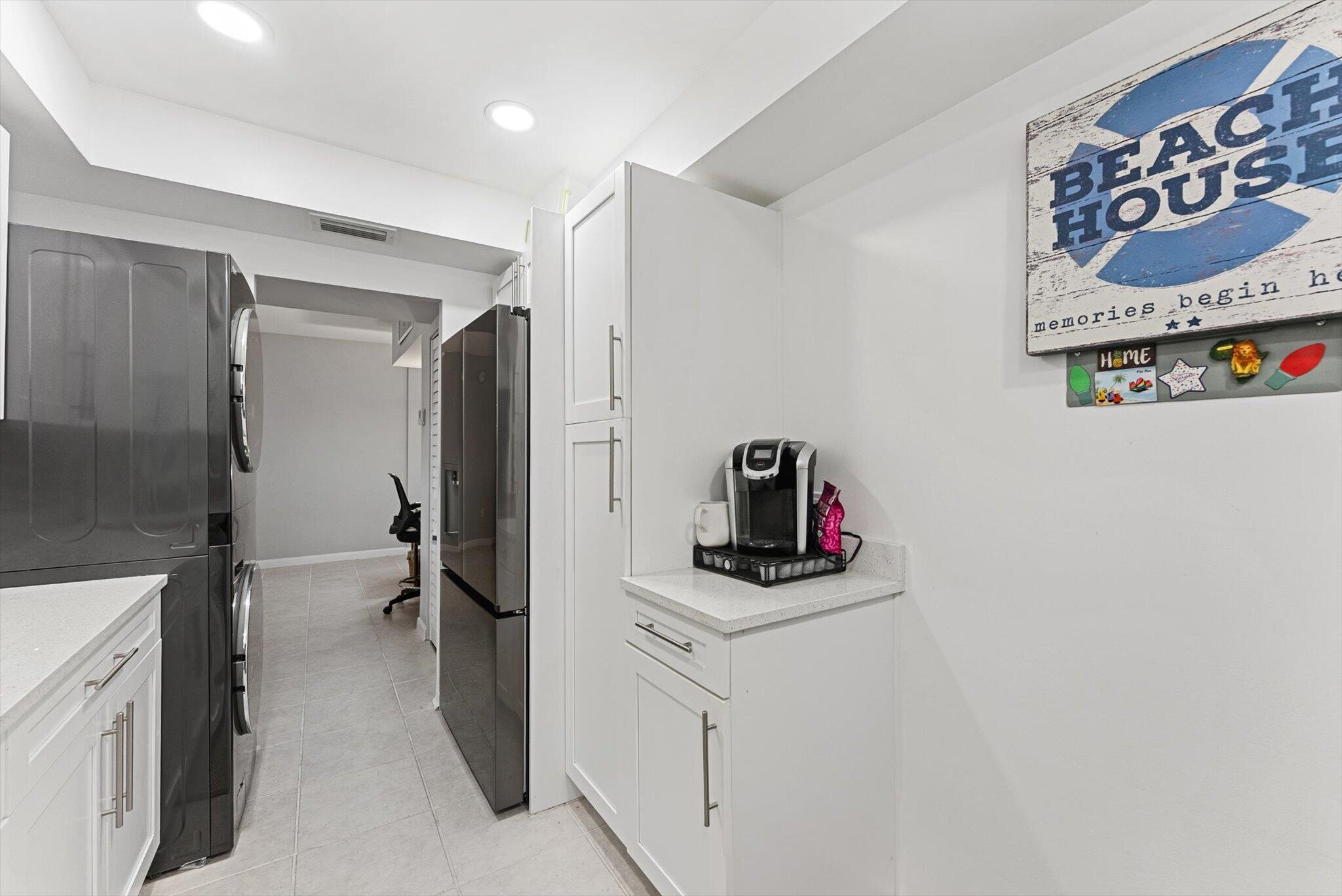 3450 S Ocean Boulevard 620 Property Photo 5