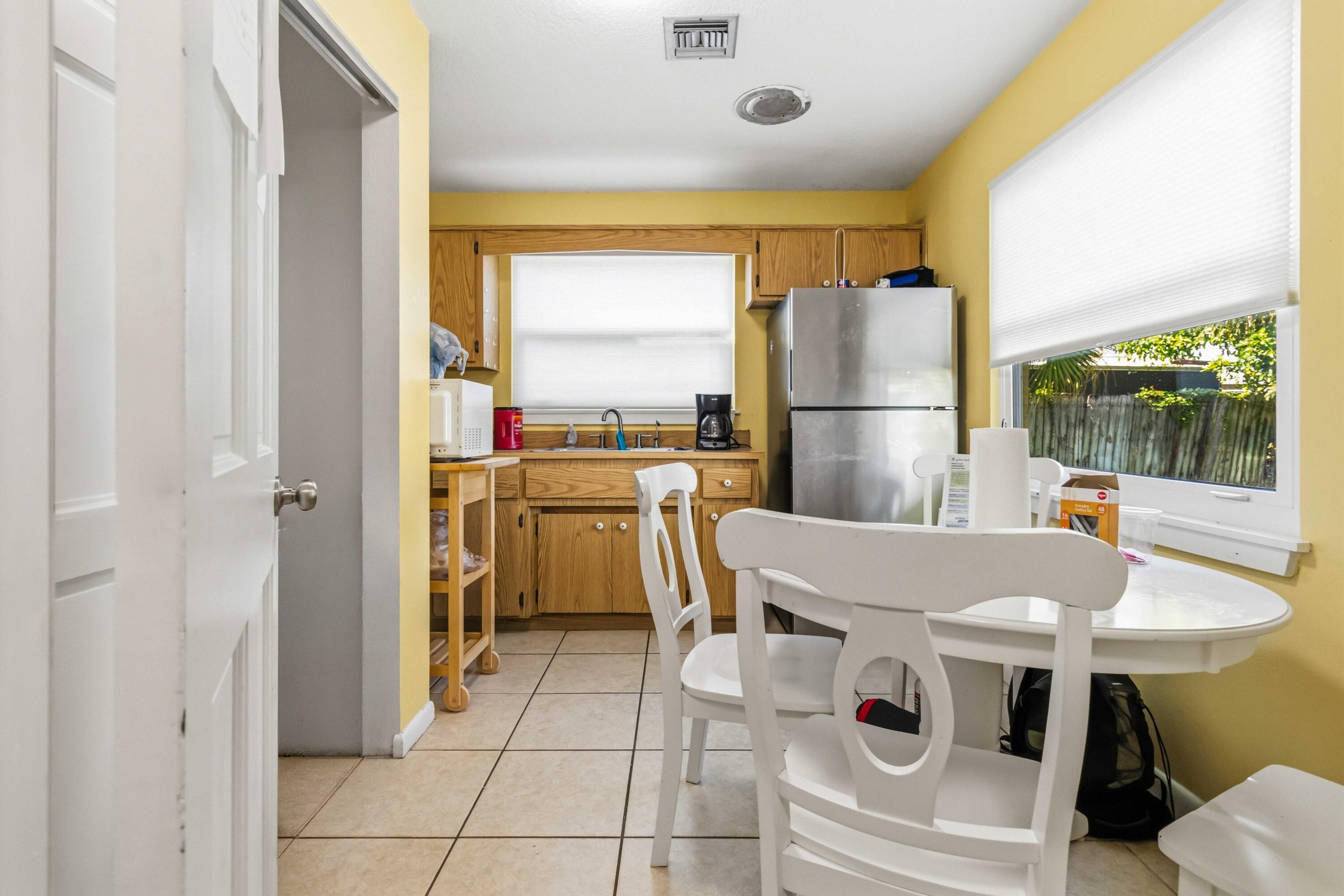 111 Scott Street Property Photo 10