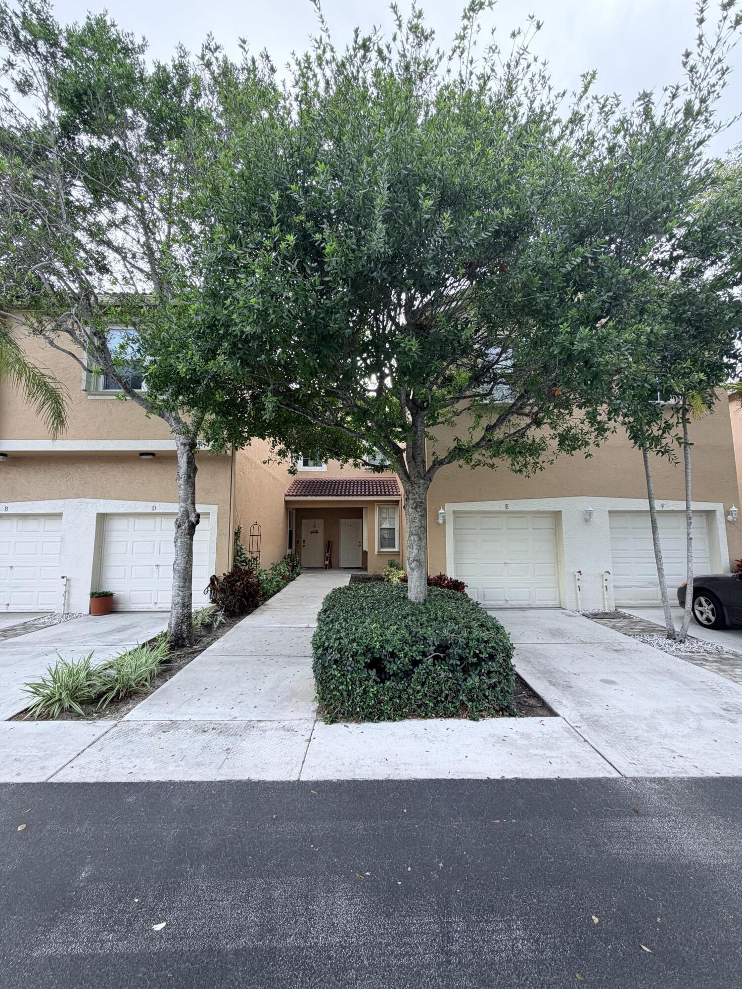 154 Village Boulevard E