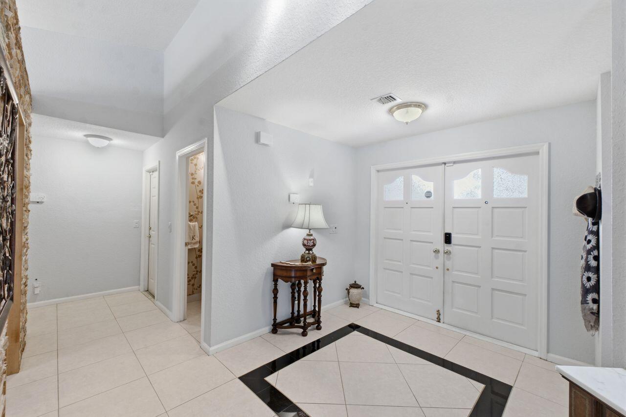 2719 Oak Tree Lane Property Photo 31