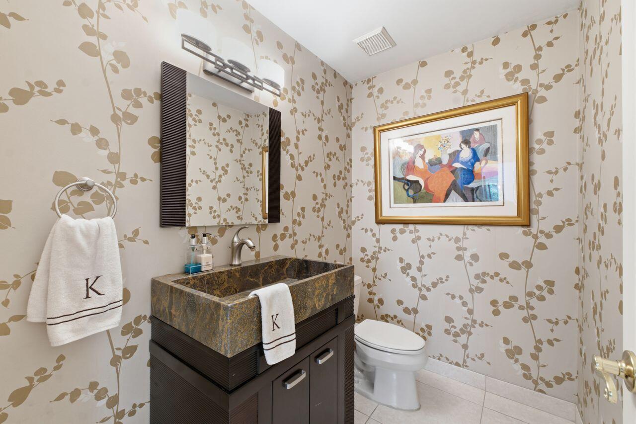 2719 Oak Tree Lane Property Photo 33