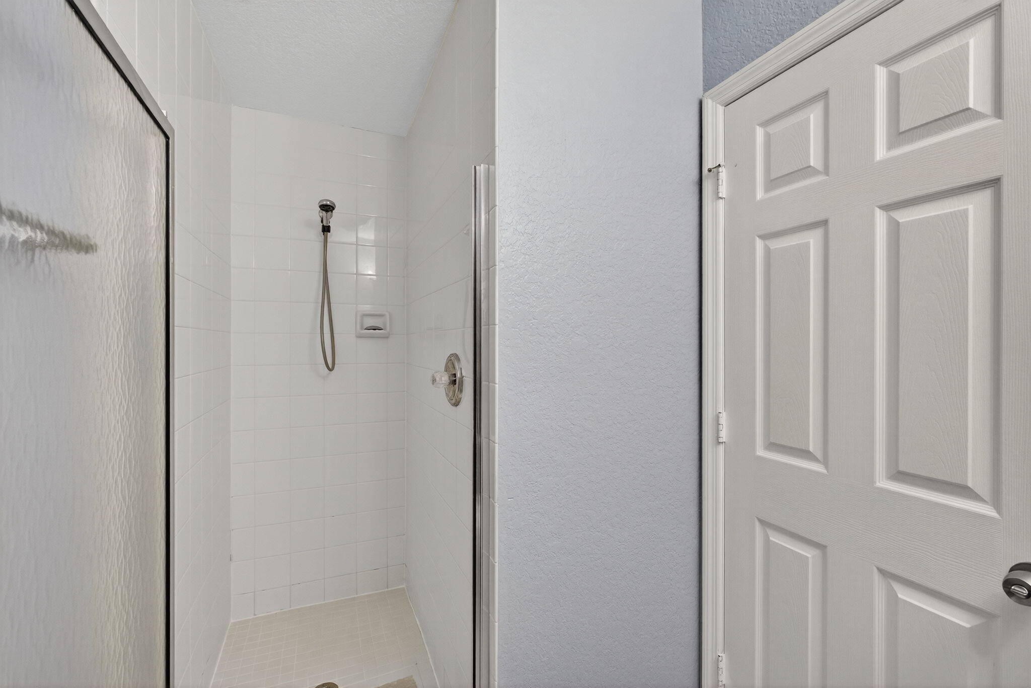 2399 Lena Lane Property Photo 27