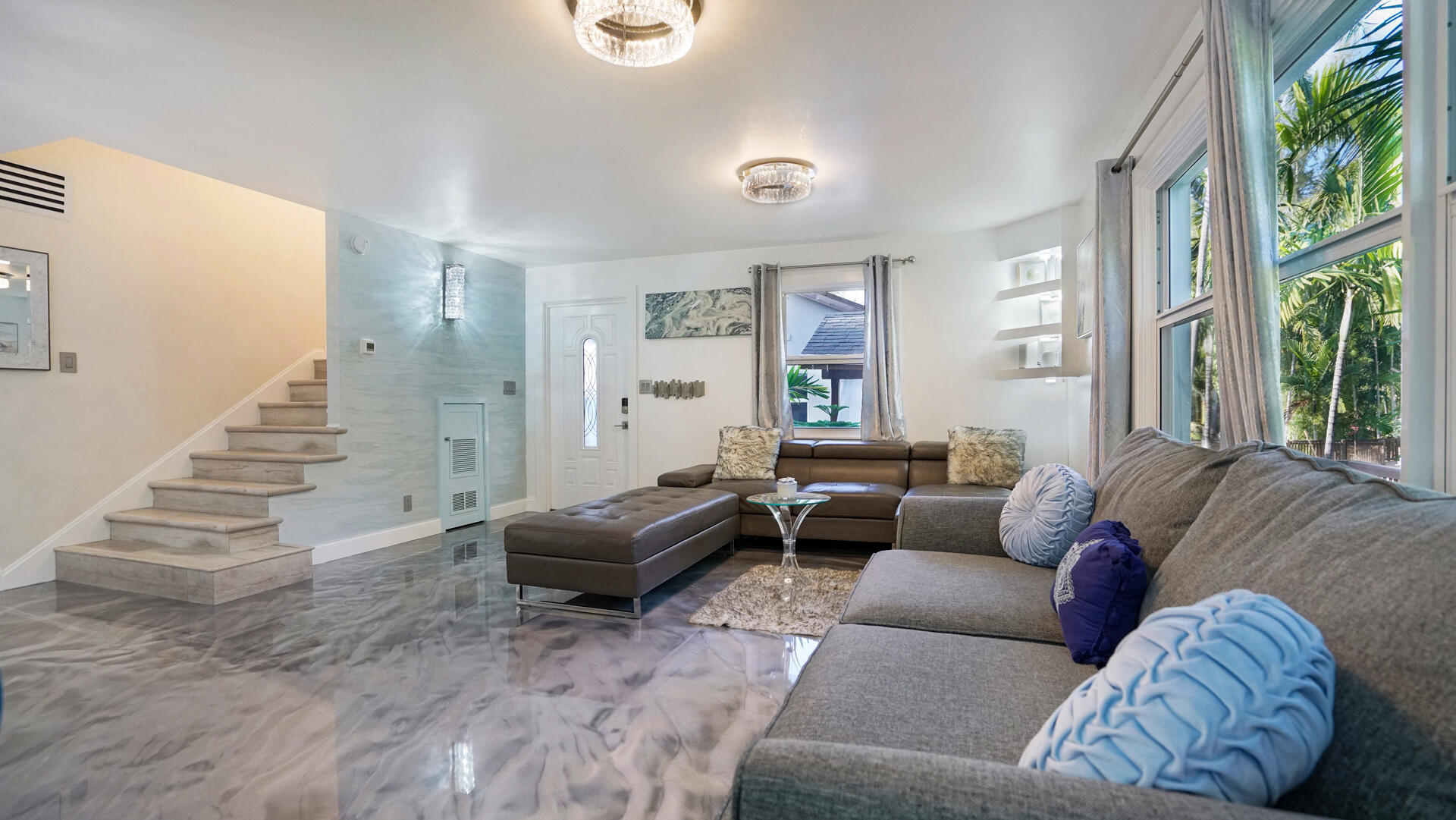 2249 Lazy Lane Property Photo 3