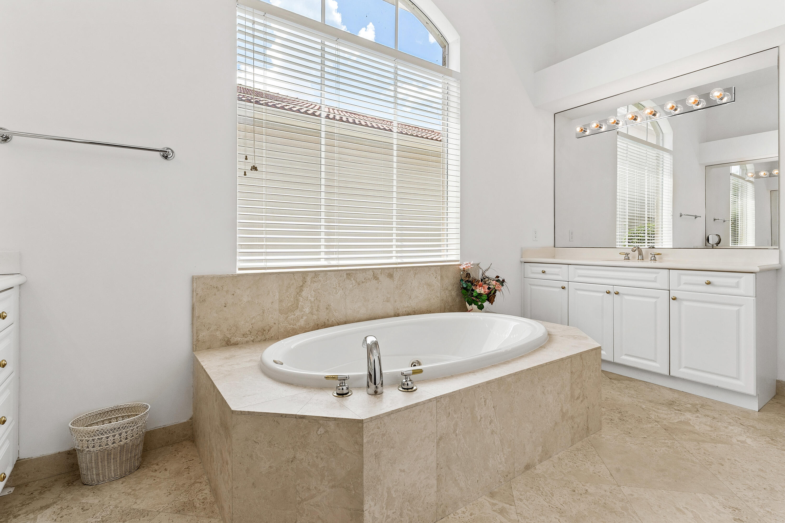 8102 Valhalla Drive Property Photo 20