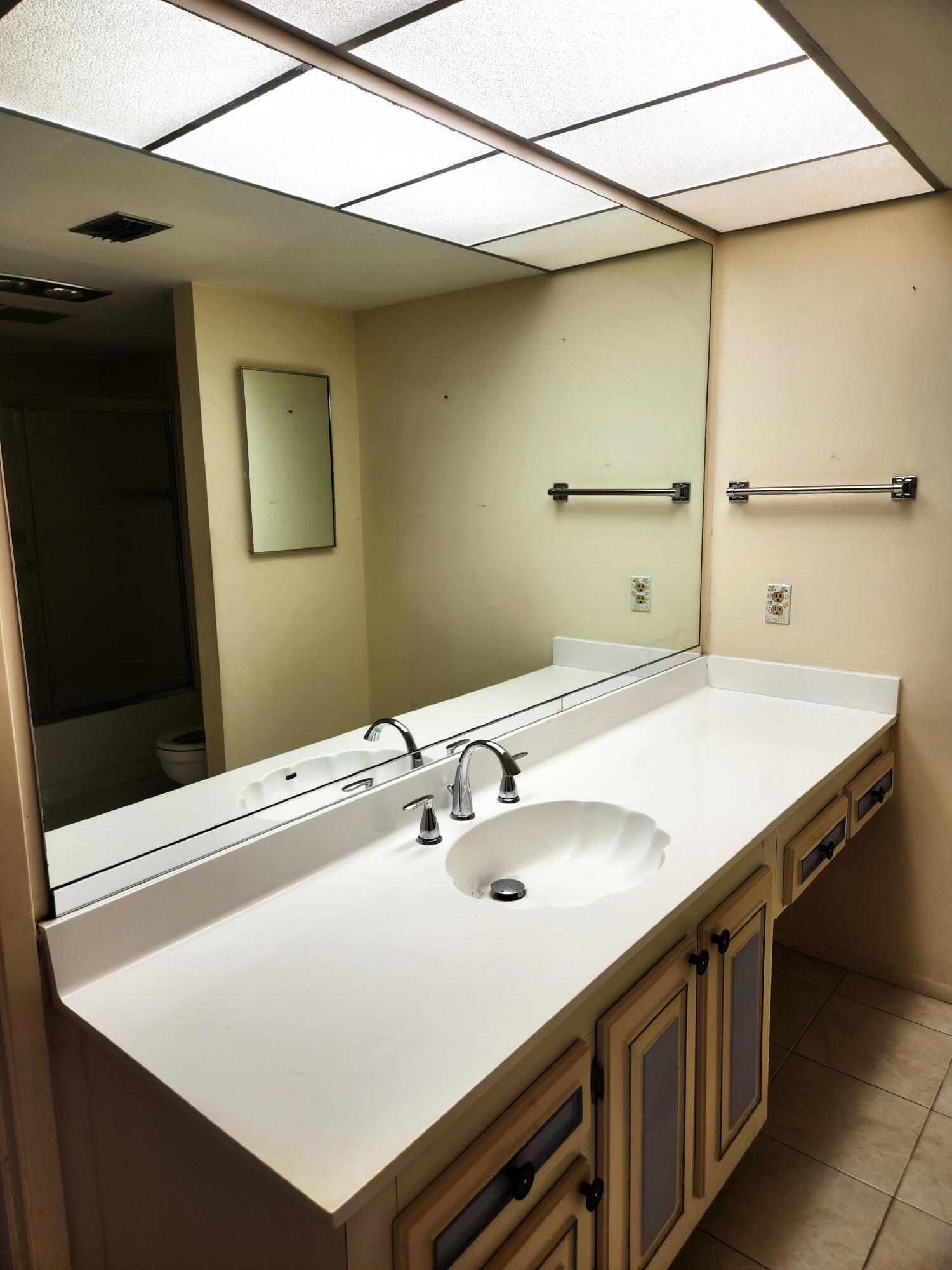 4501 Martinique Way C2 Property Photo 19