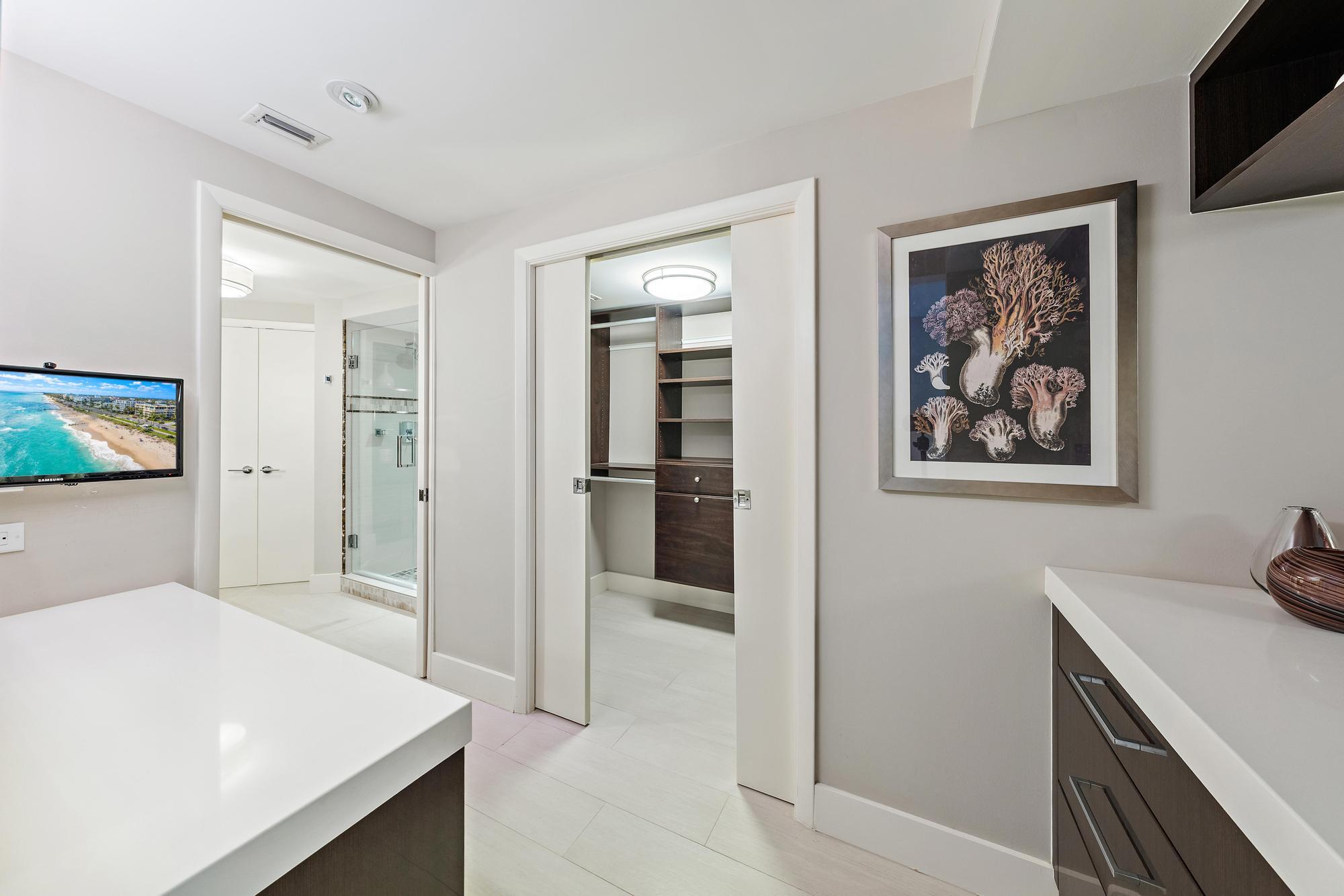 5250 N Ocean Drive 10s Property Photo 25