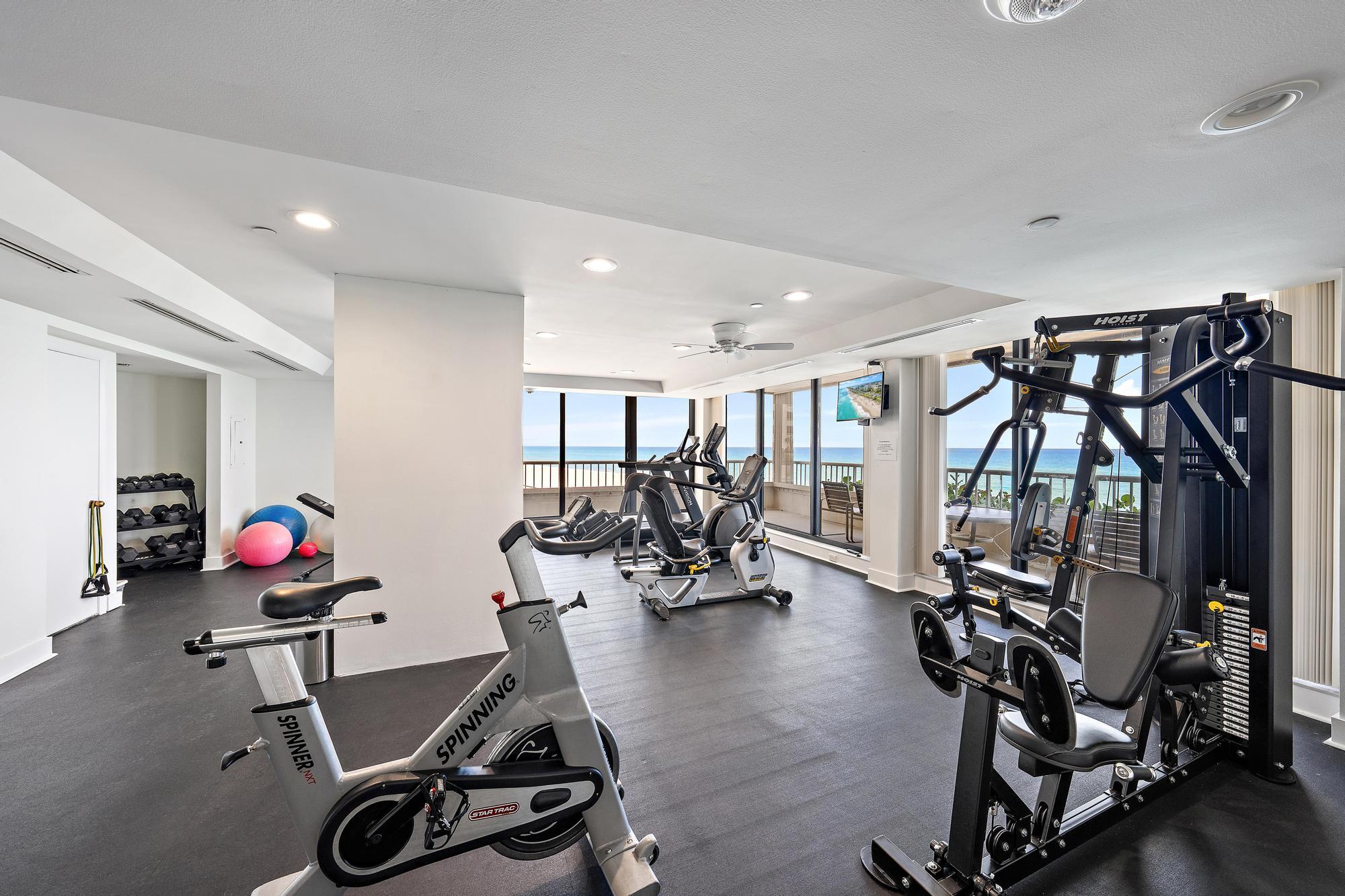 5250 N Ocean Drive 10s Property Photo 41