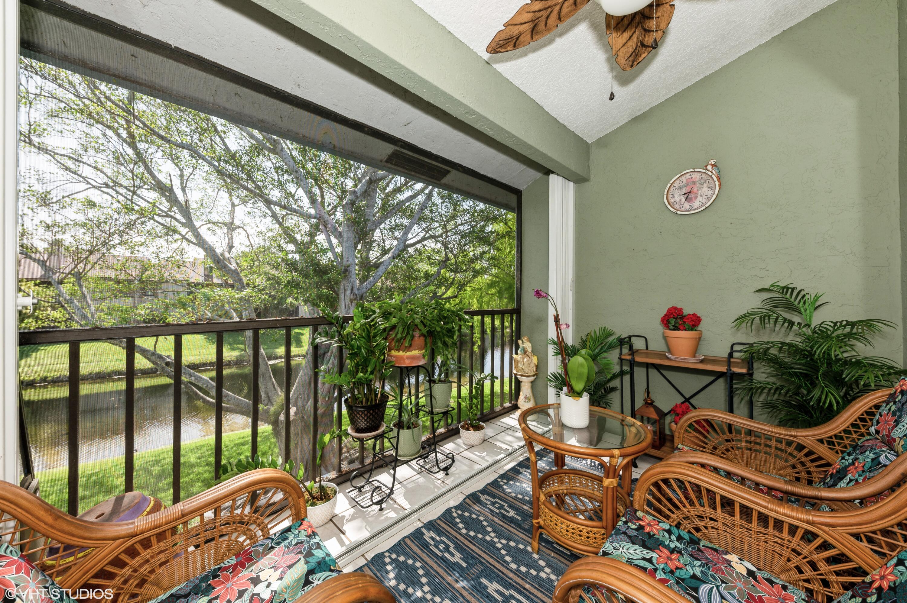805 Harbour Pointe Way Property Photo 10