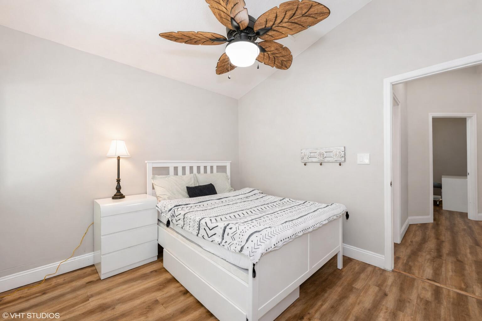 805 Harbour Pointe Way Property Photo 14