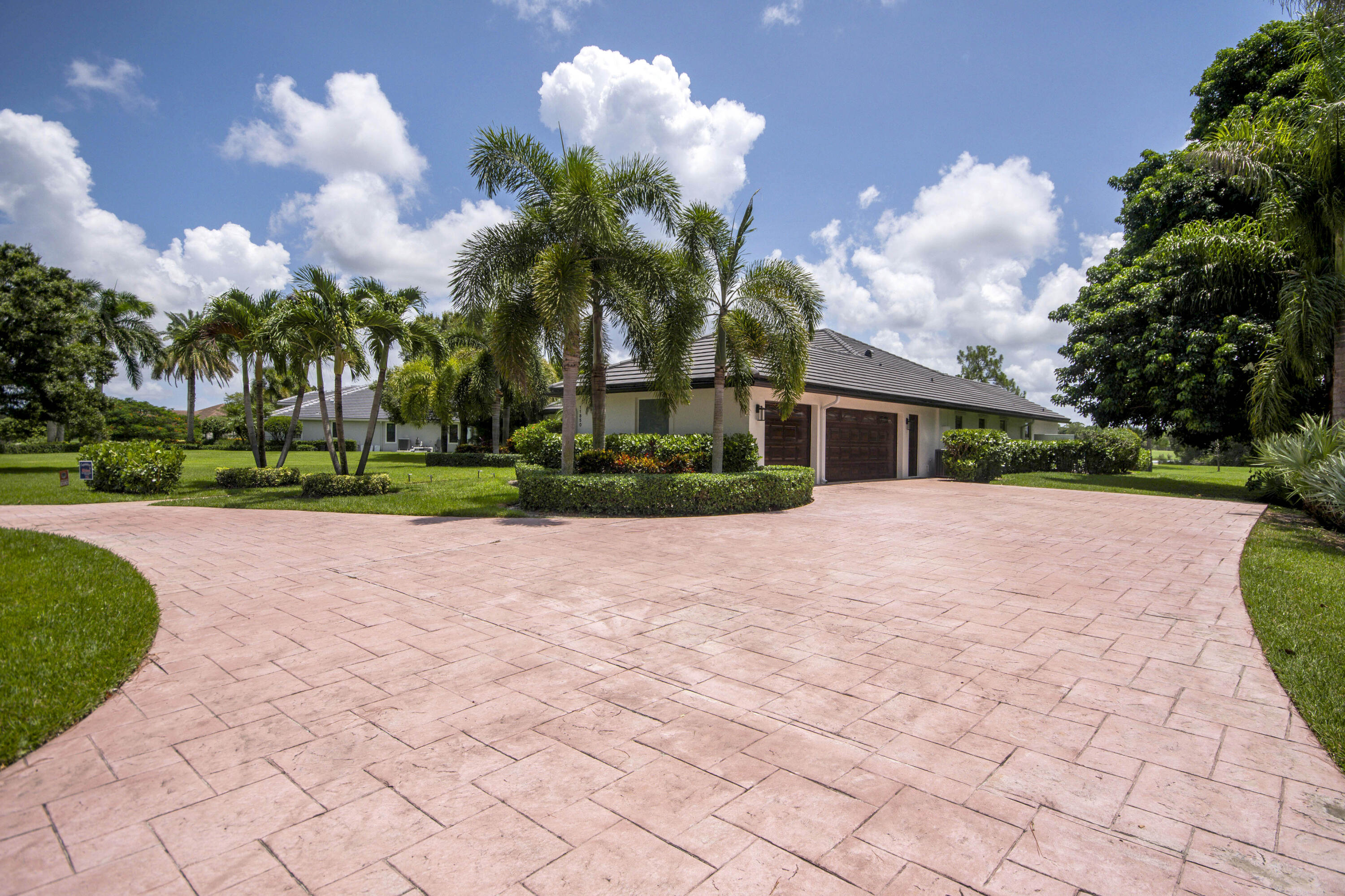 11850 Stonehaven Way Property Photo 28
