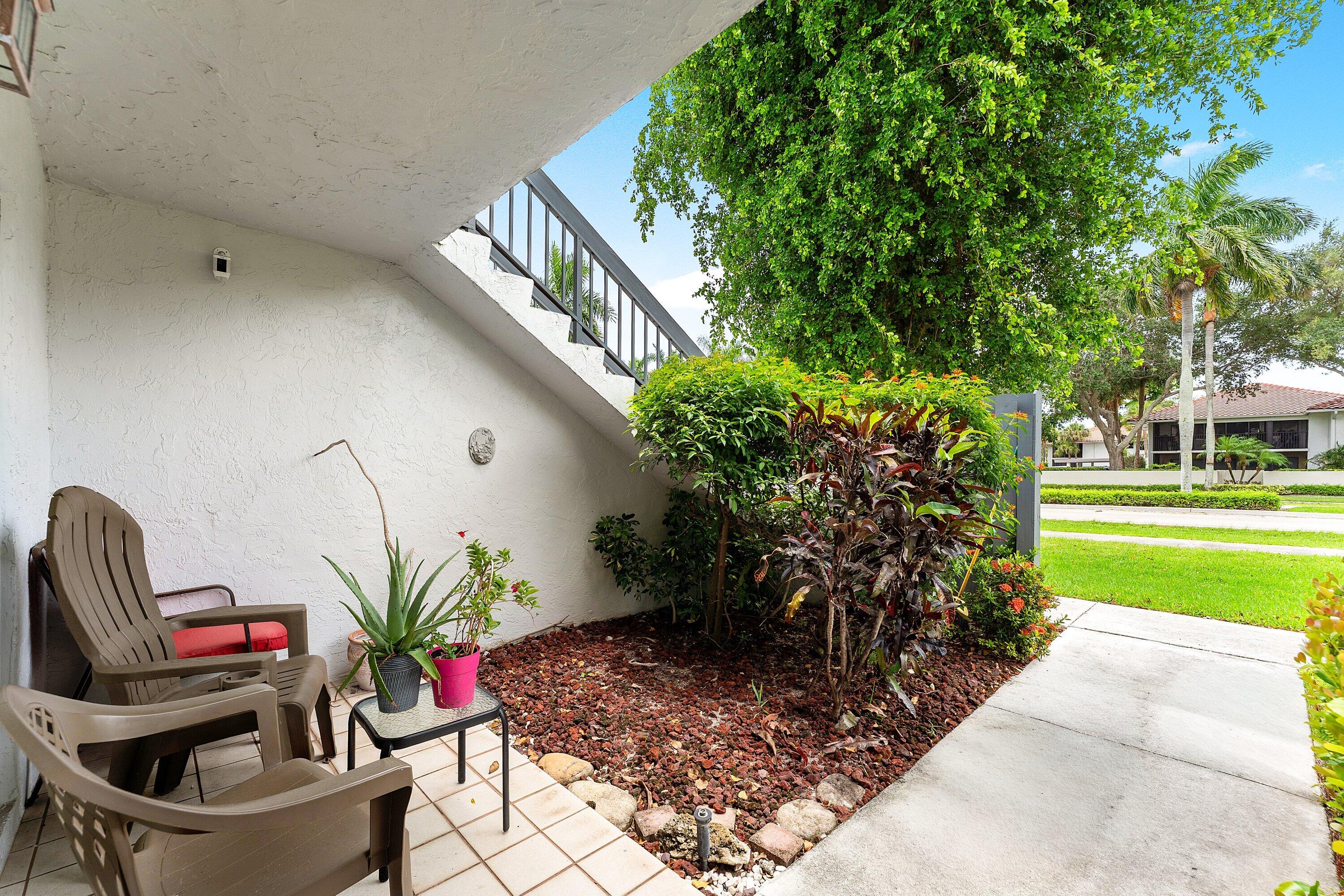 105 Tropic Isle Drive 22d Property Photo 4