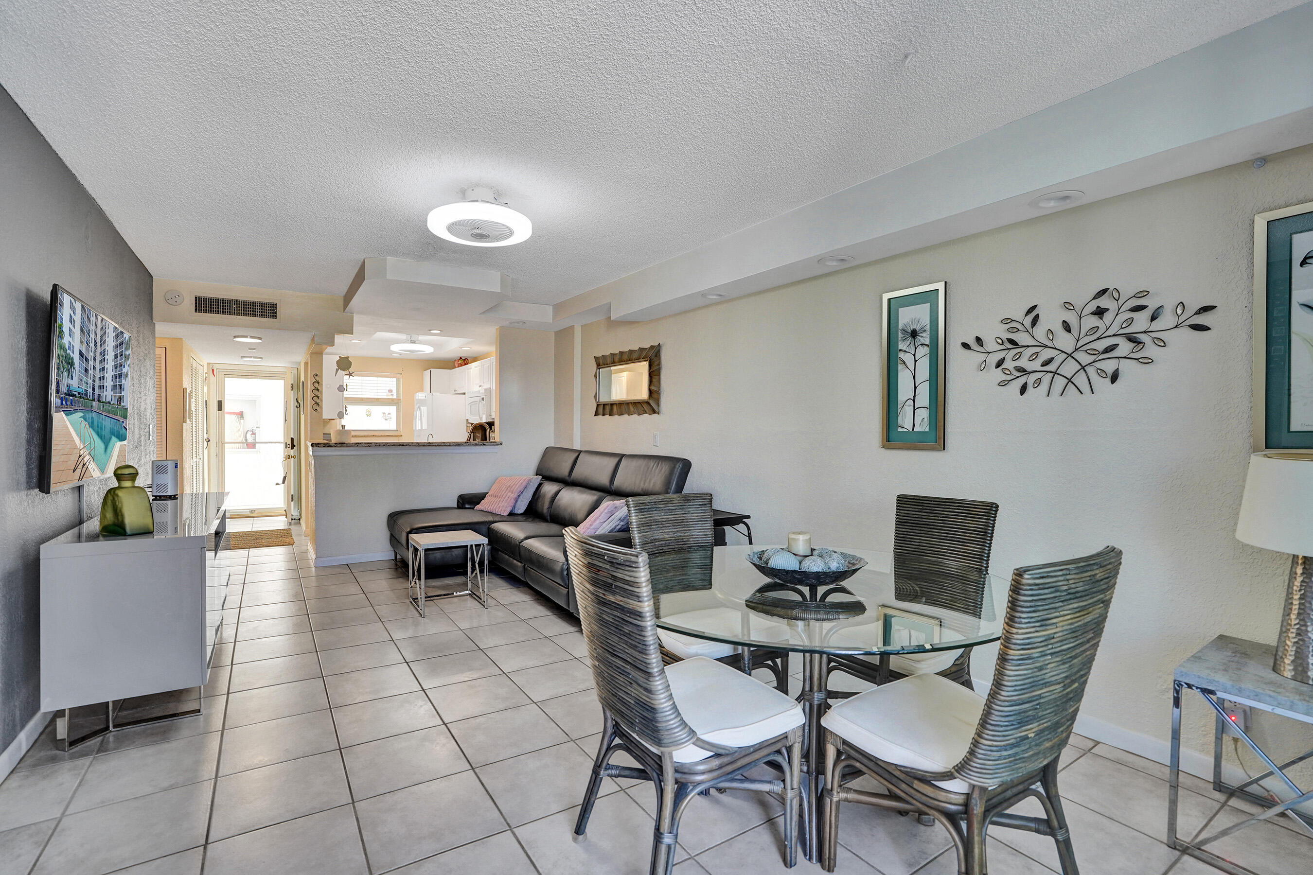 1391 S Ocean Boulevard Property Photo 16