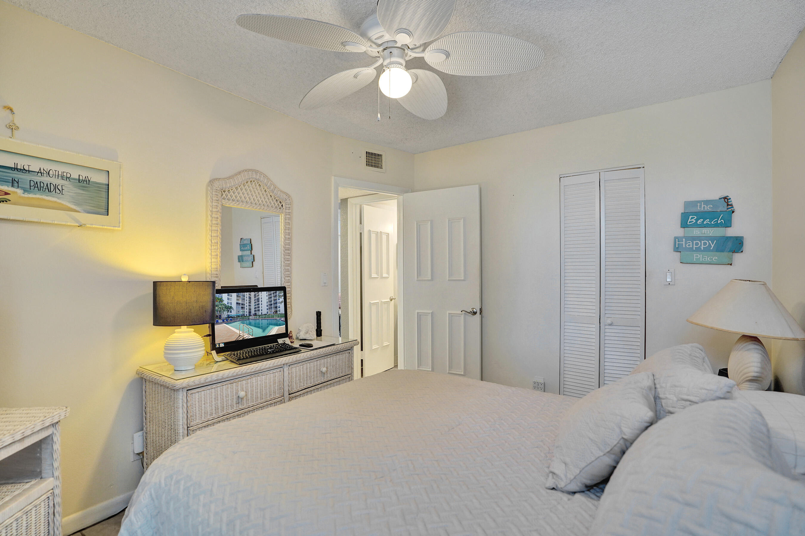 1391 S Ocean Boulevard Property Photo 25