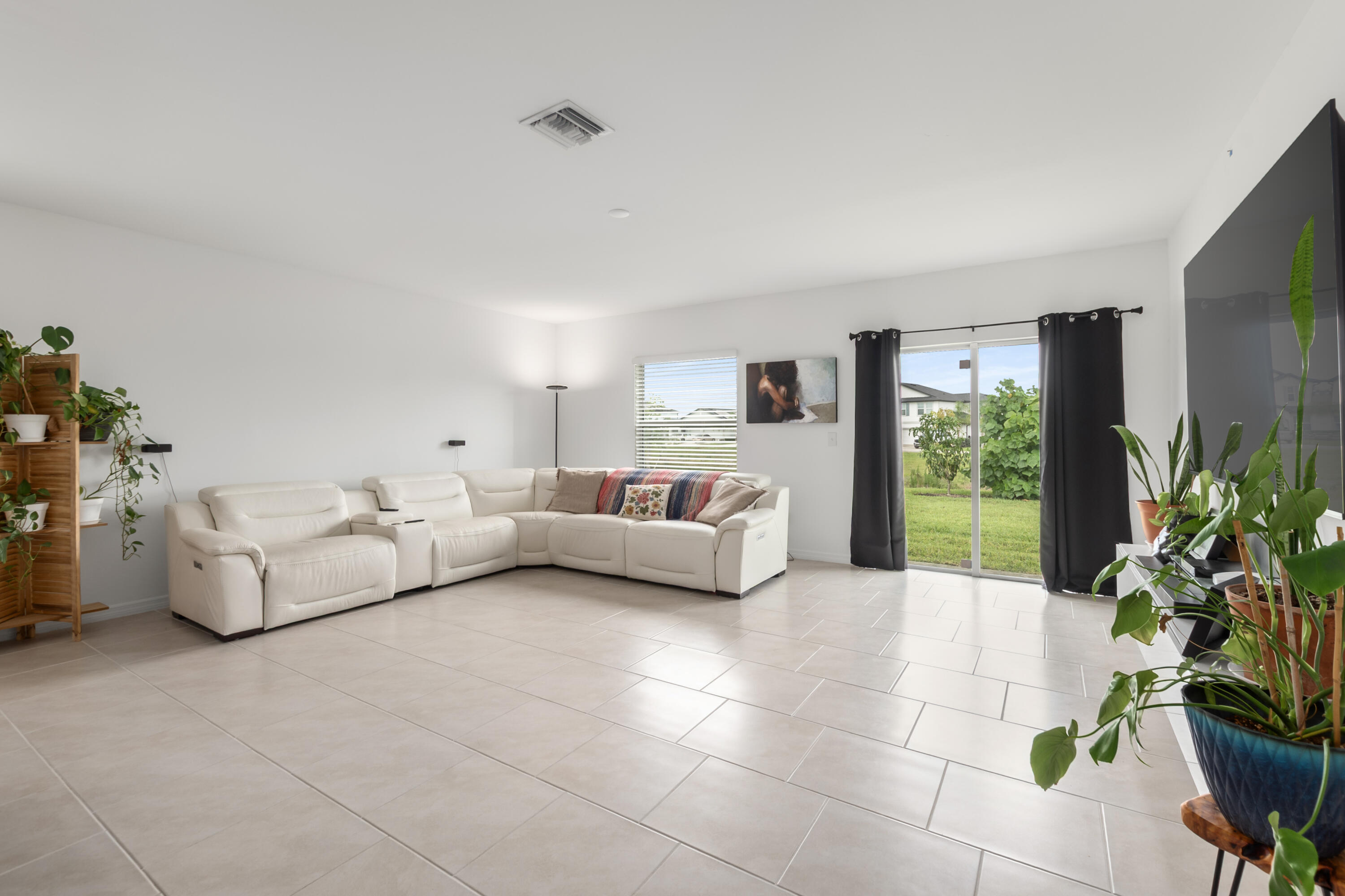 17177 Monte Isola Way Property Photo 2