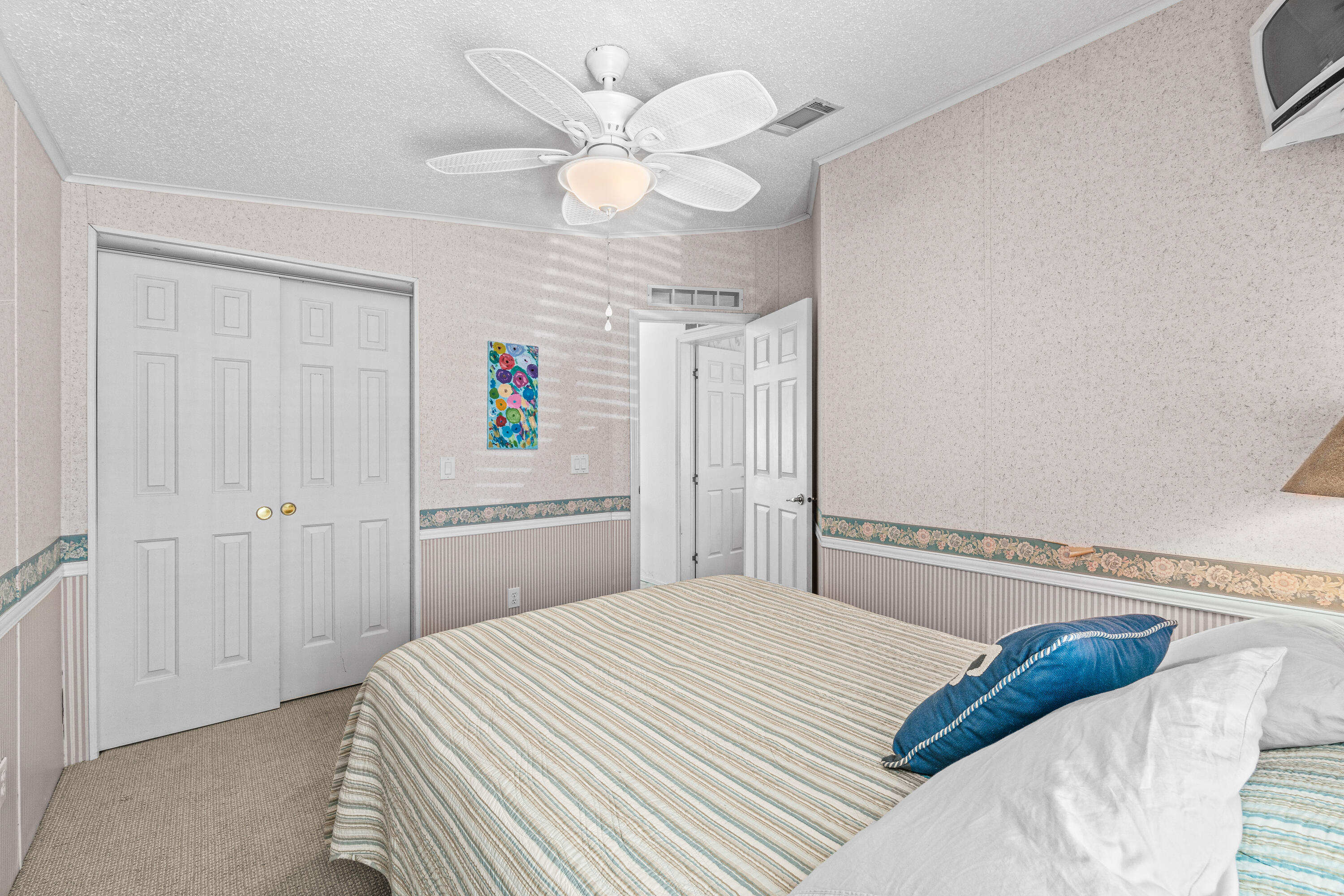 207 Mallard Drive U Property Photo 14