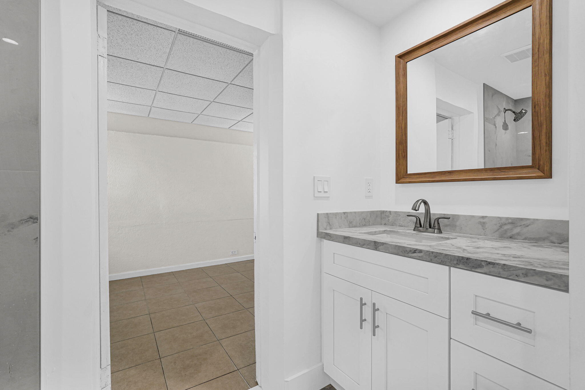 261 Ne 45th Street Property Photo 19