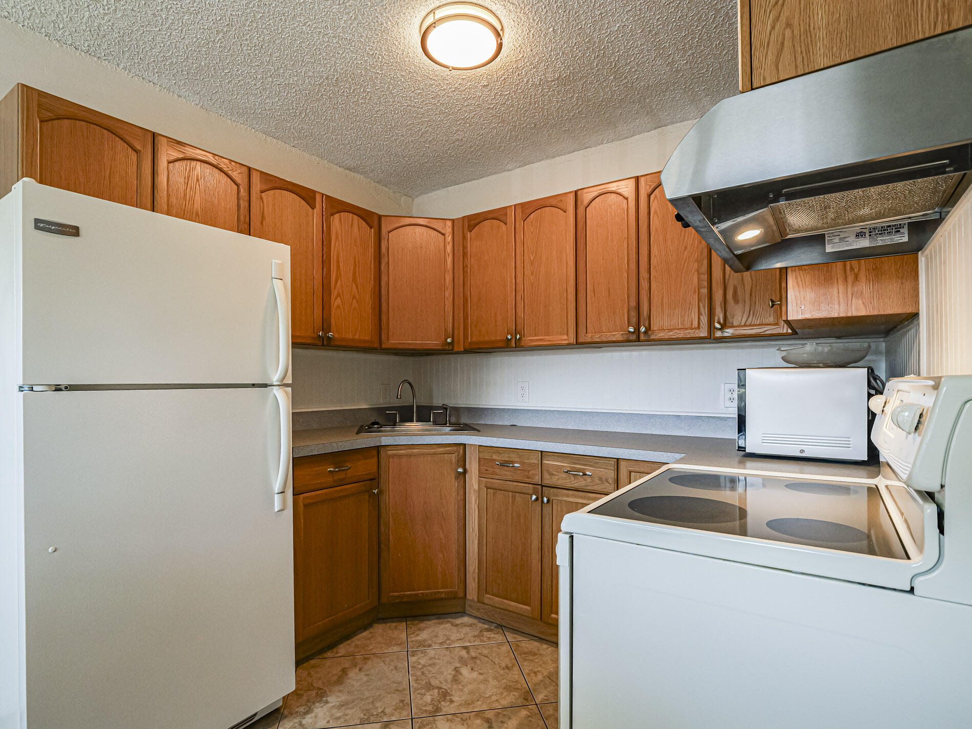 923 22nd Place 219 Property Photo 14
