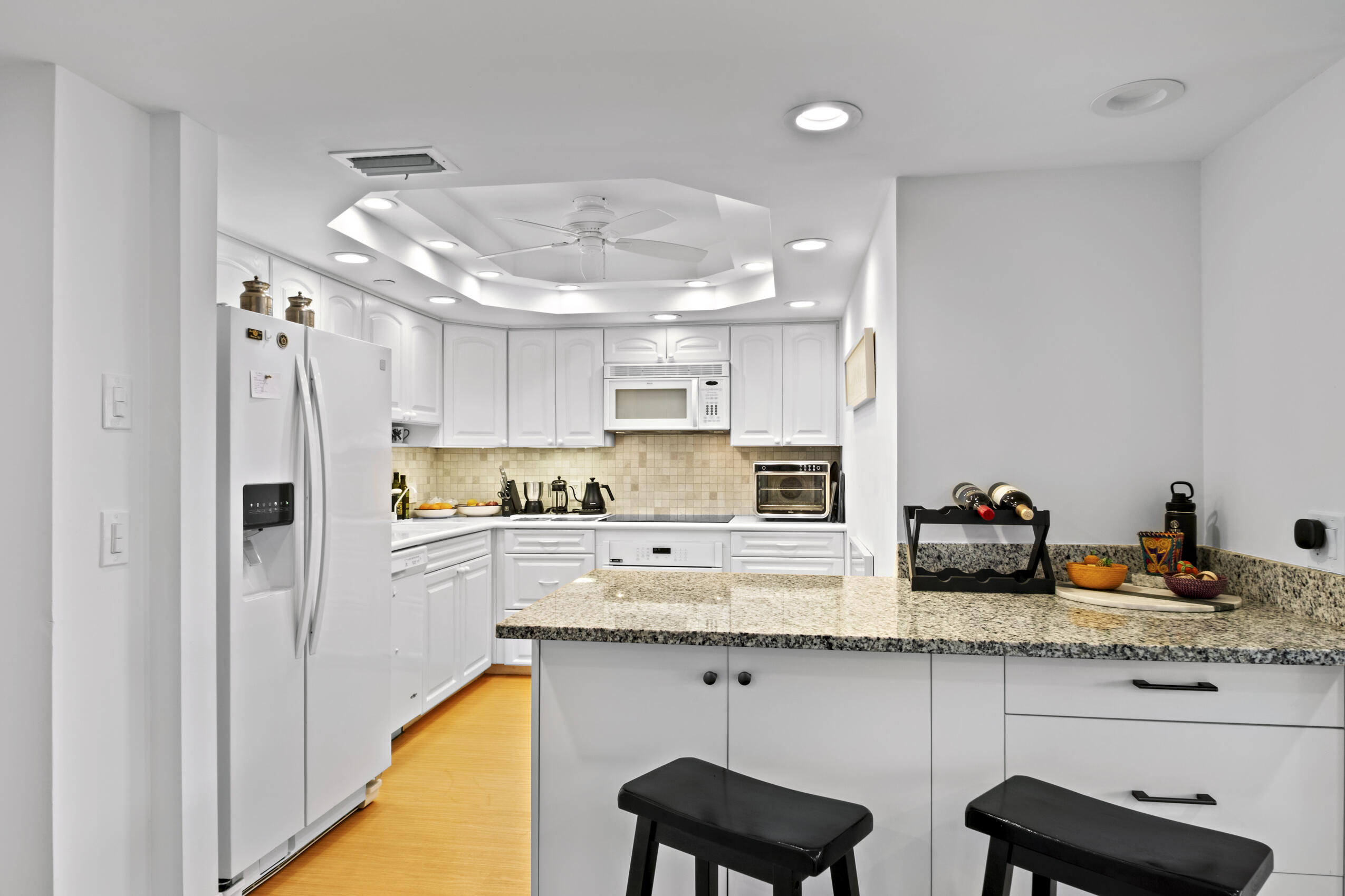 4201 N Ocean Boulevard 608 Property Photo 38