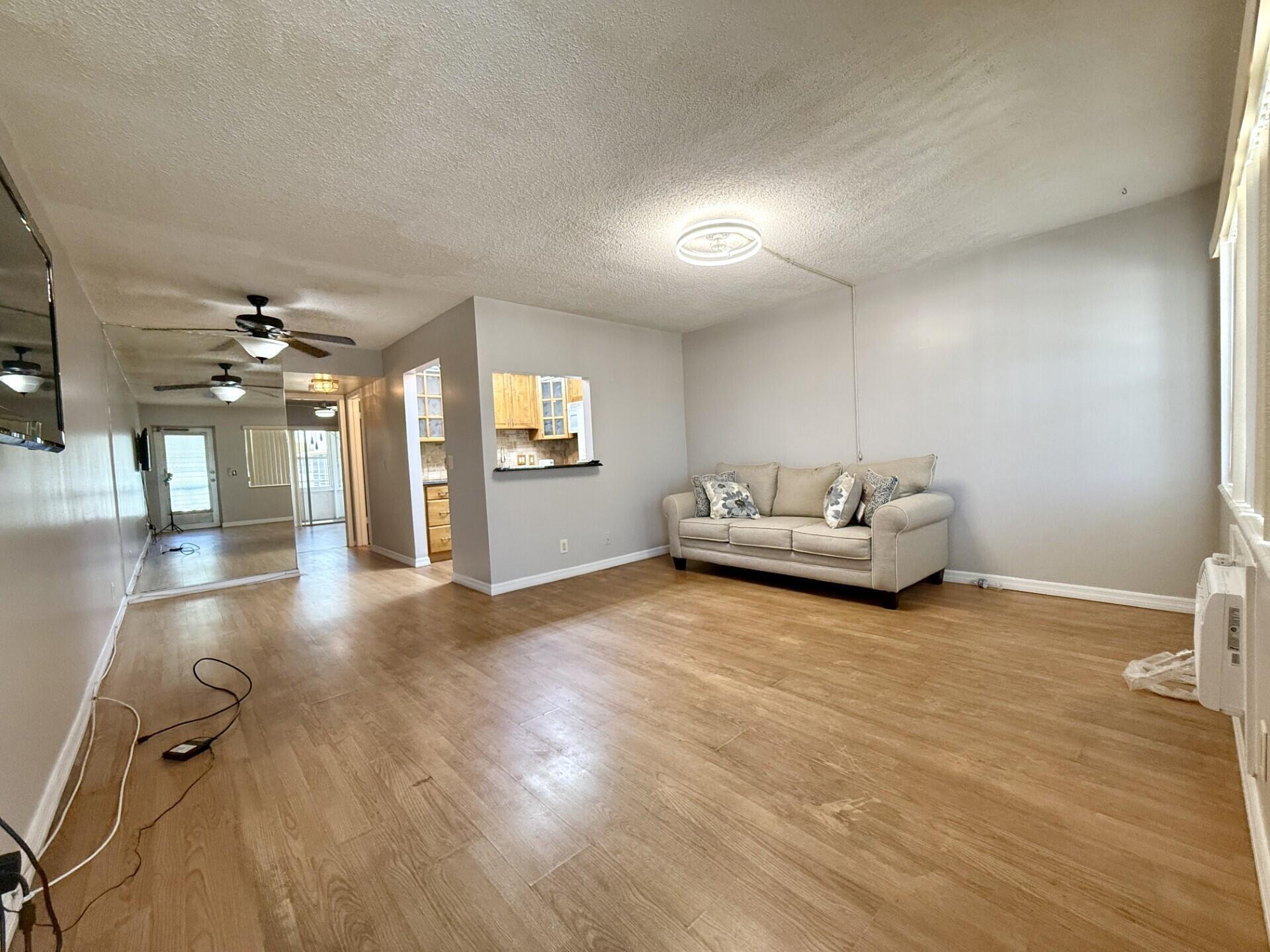 141 Northampton G 141 Property Photo 4