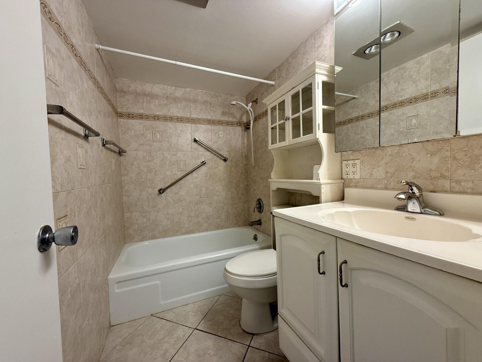 141 Northampton G 141 Property Photo 7