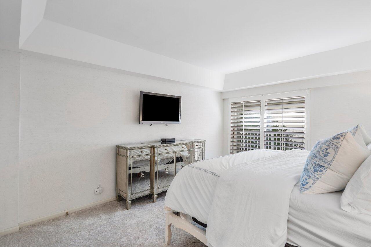 350 S Ocean Boulevard 201 Property Photo 22