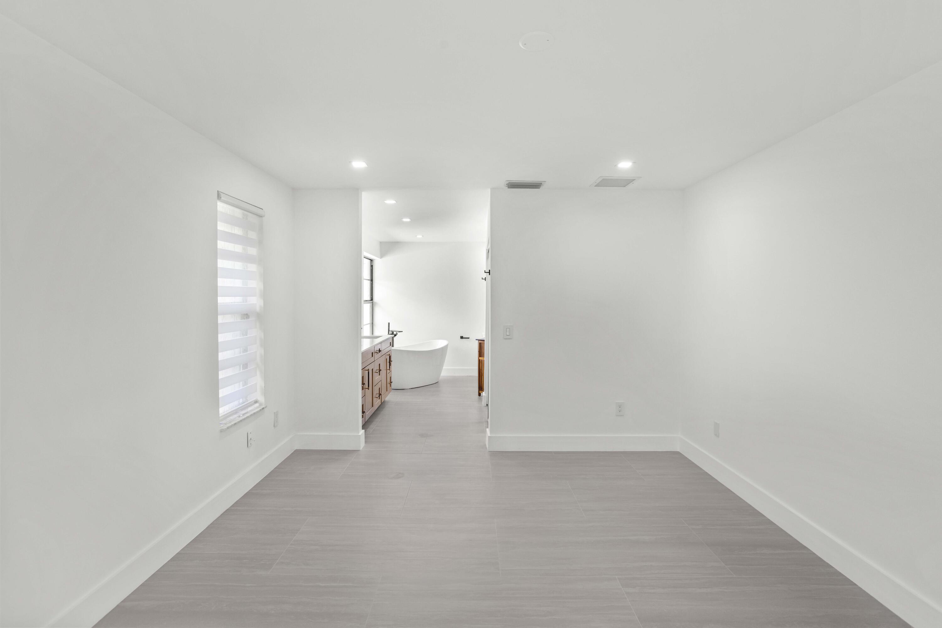 14814 Paddock Drive Property Photo 16