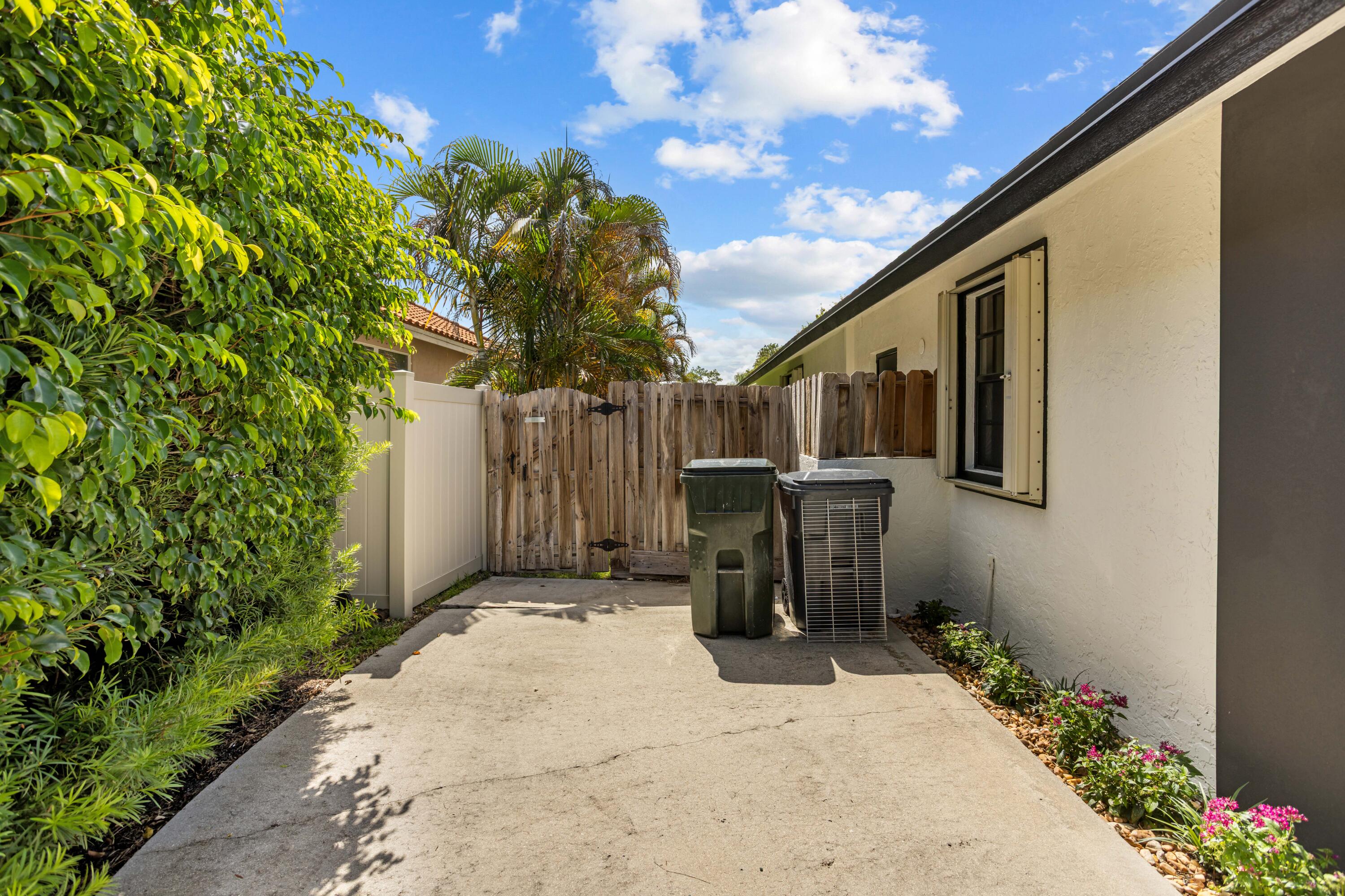 14814 Paddock Drive Property Photo 34