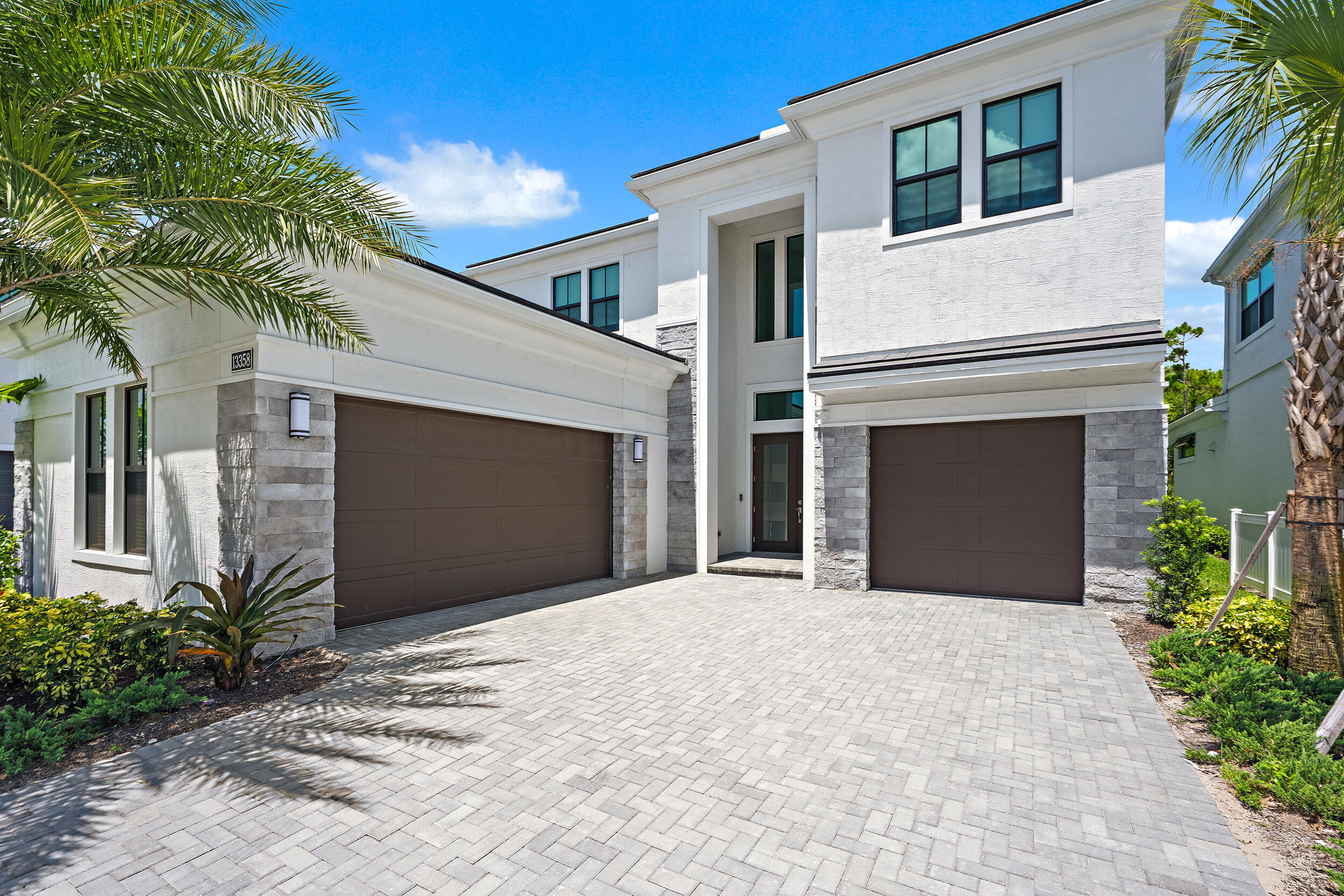13358 Artisan Circle Property Photo 1