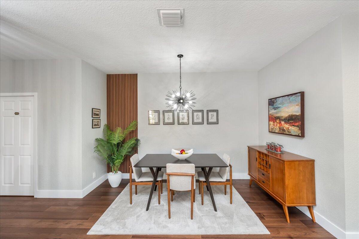 2802 Kinsington Circle 27-4 Property Photo 11