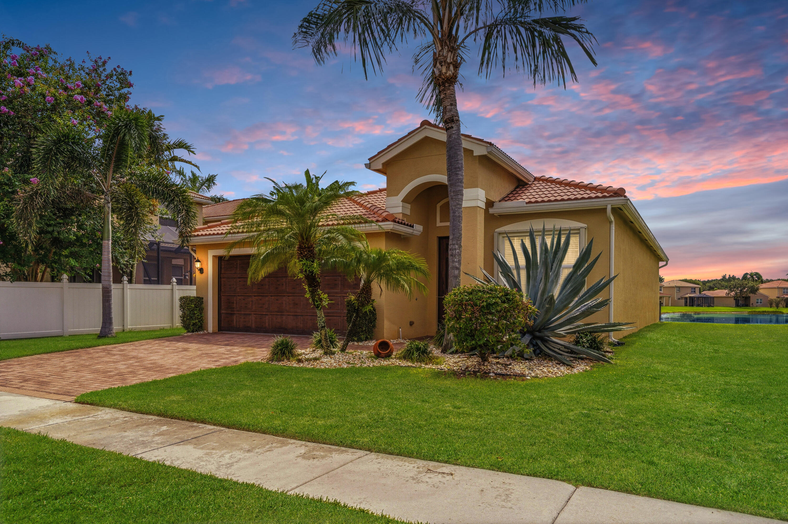10425 Pearwood Place Property Photo 1
