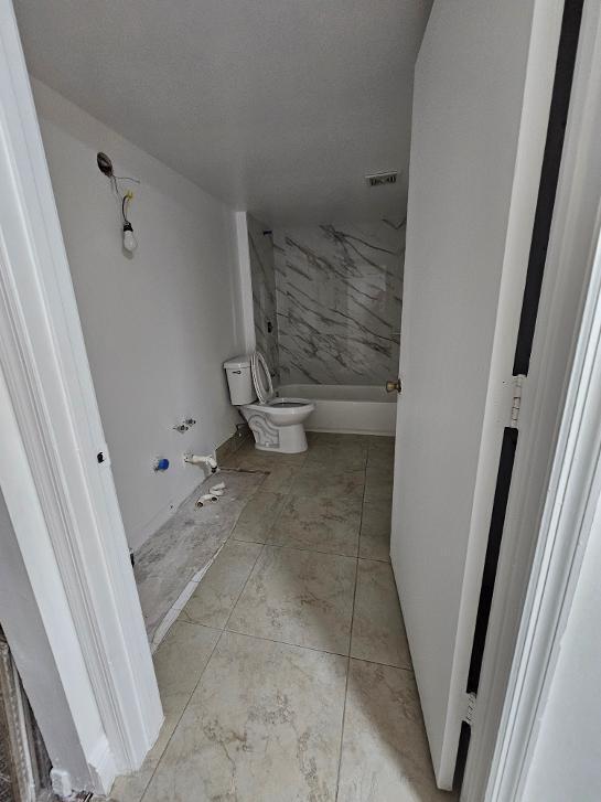 460 S Park Road 6-207 Property Photo 8