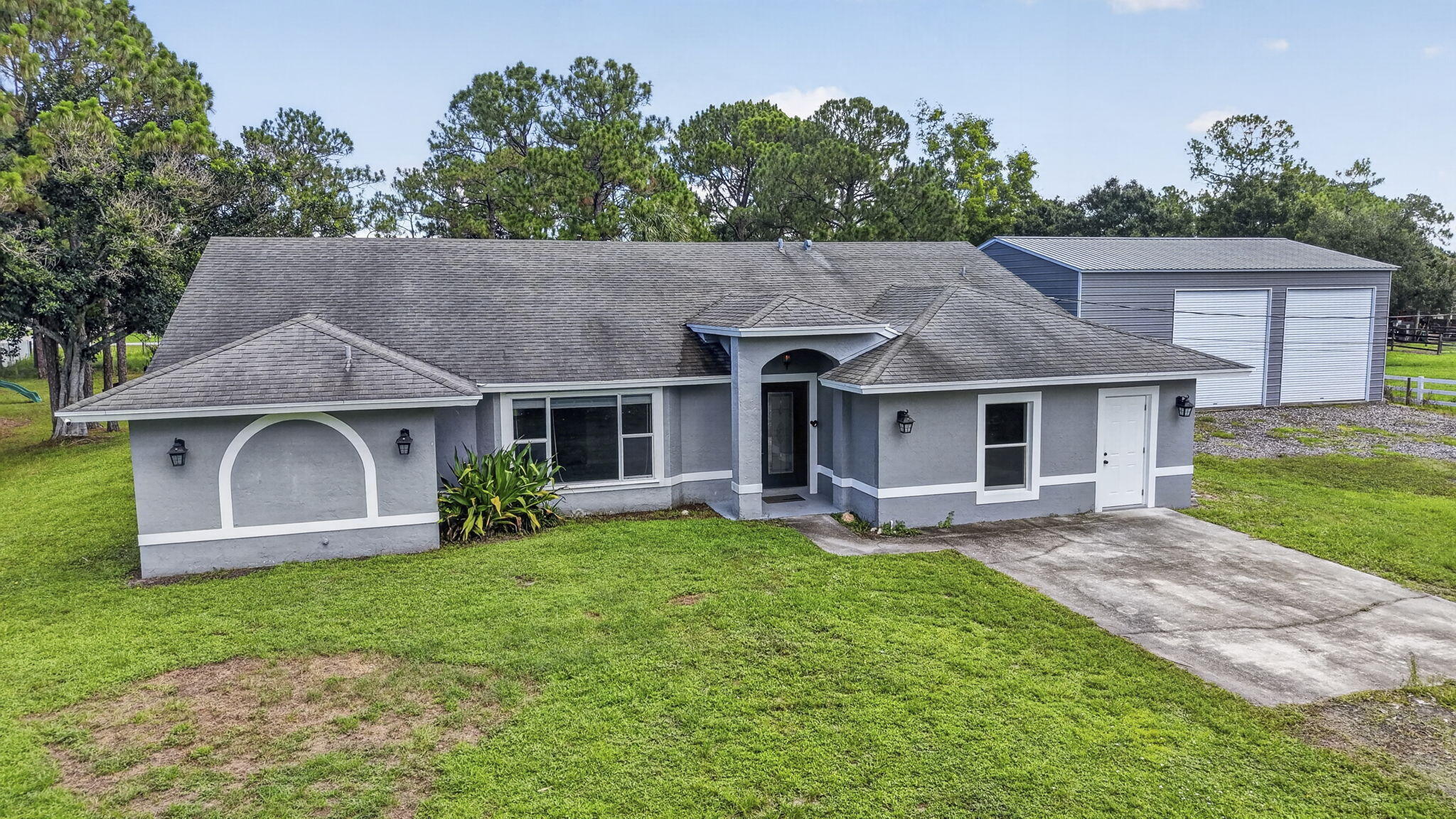 14935 89th Place N Property Photo 3