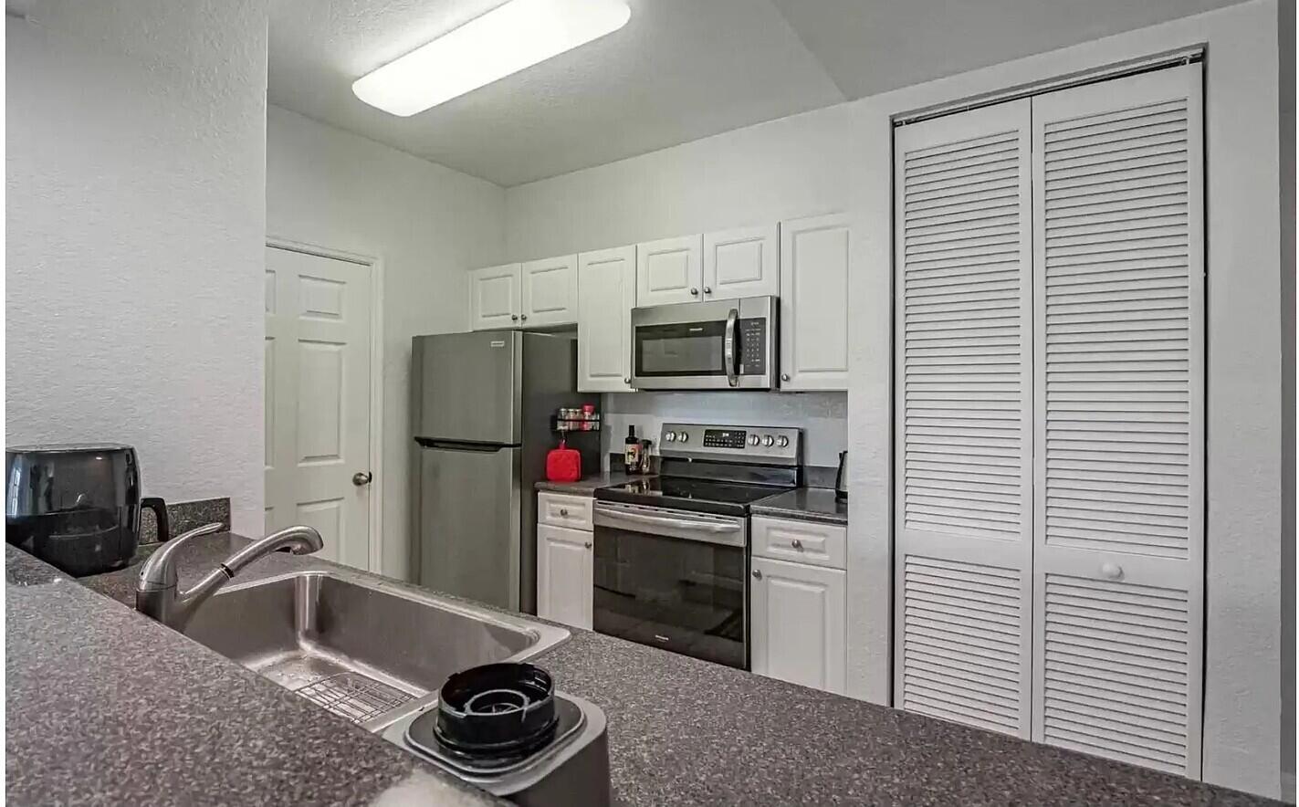 2308 57th Circle 2308 Property Photo 6