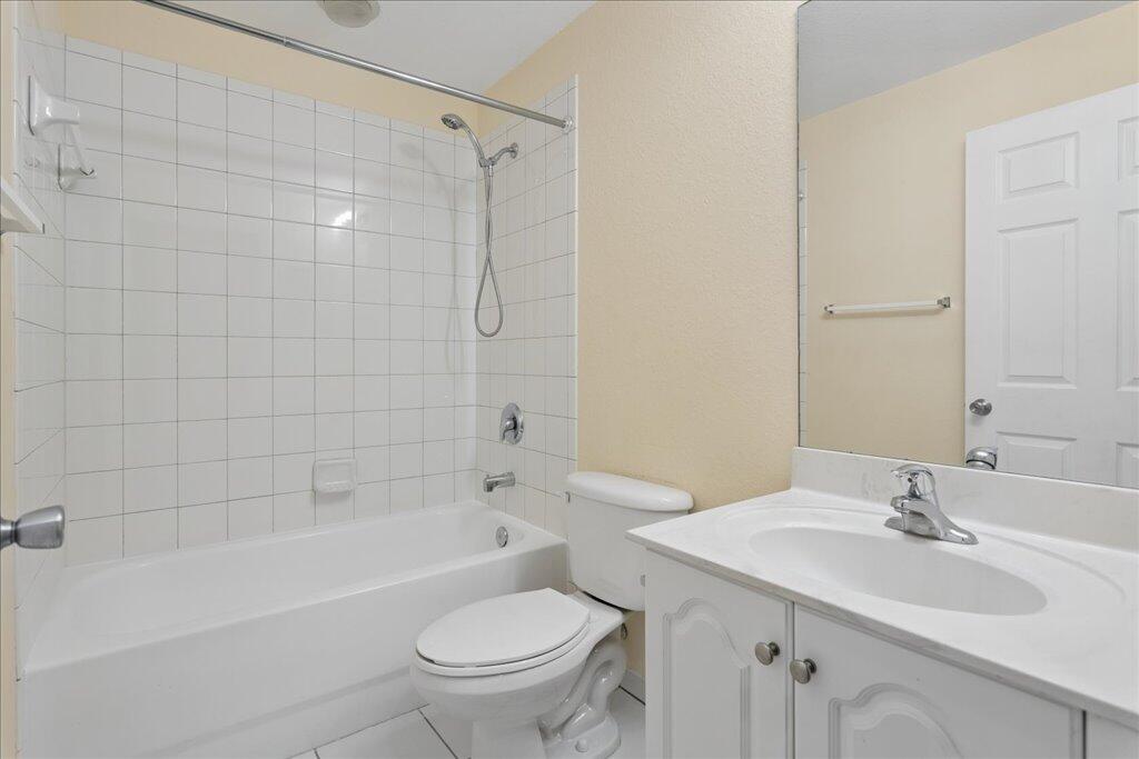 6036 Sw 19th Place Property Photo 20