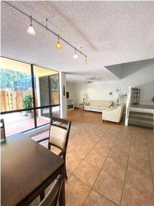 5705 Fox Hollow Drive B Property Photo 9