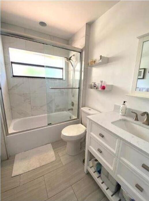 5705 Fox Hollow Drive B Property Photo 11