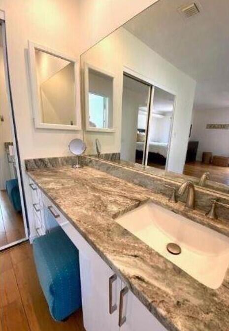 5705 Fox Hollow Drive B Property Photo 25