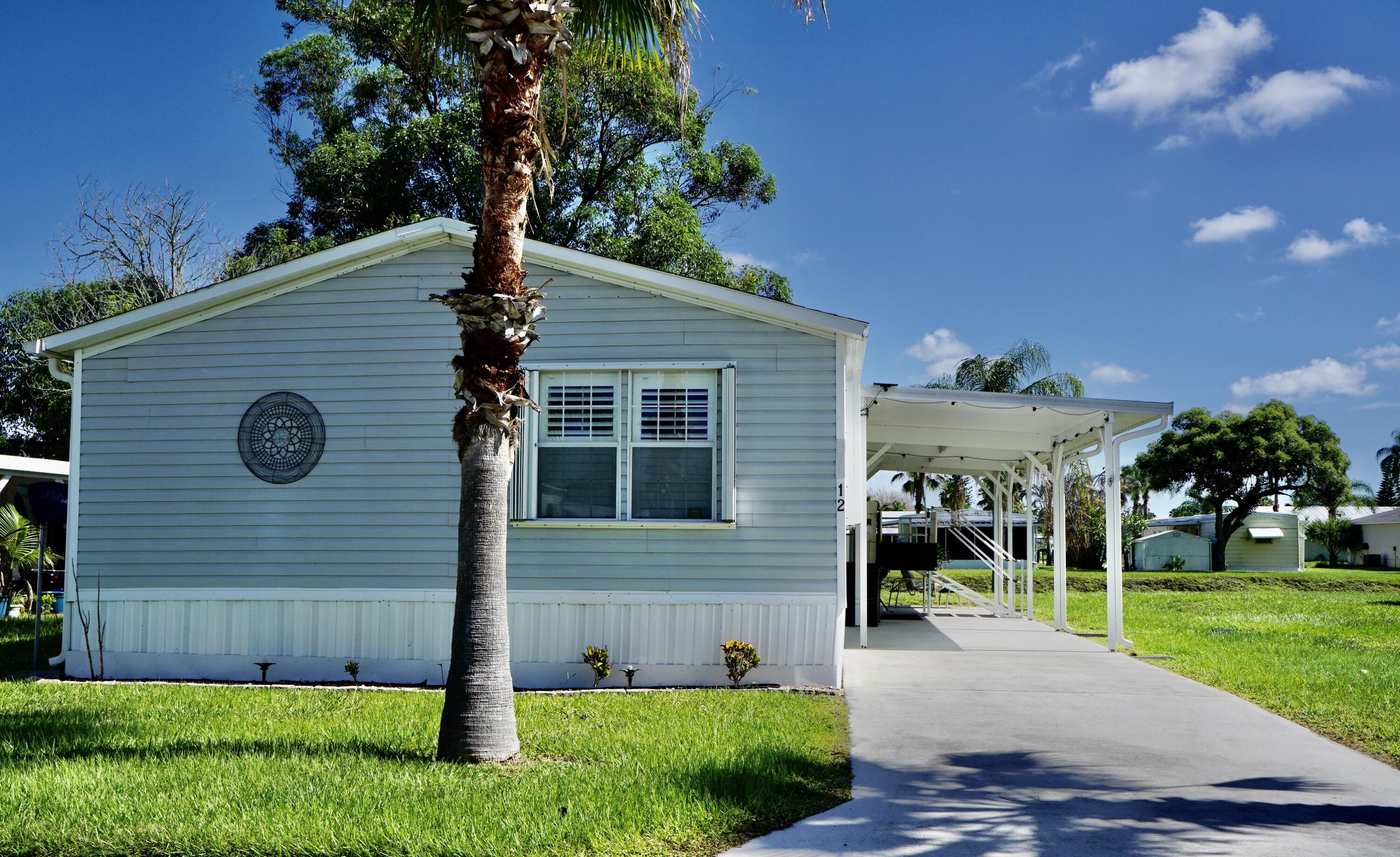 12 Se Spanish Way Property Photo 1