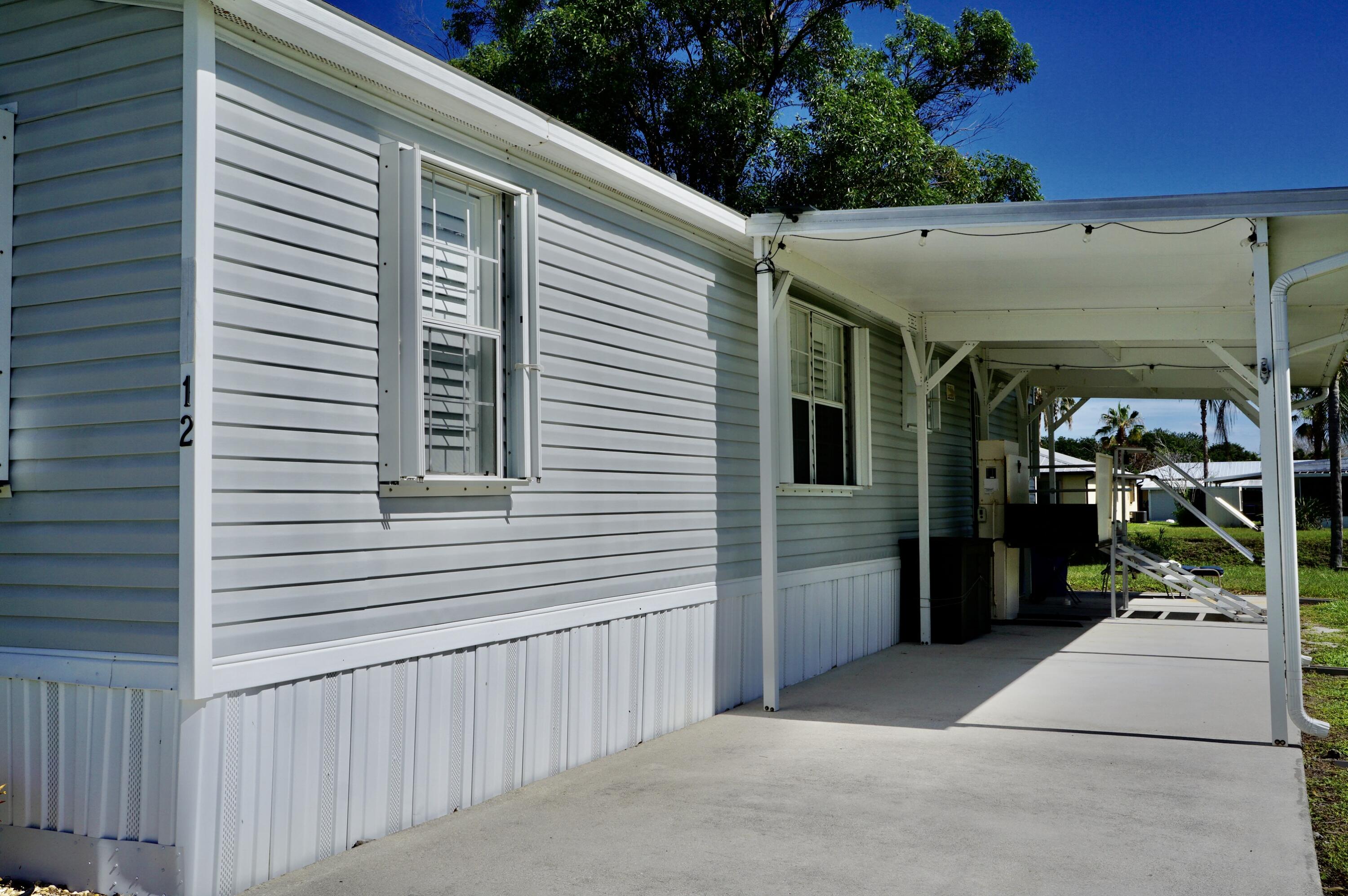 12 Se Spanish Way Property Photo 2