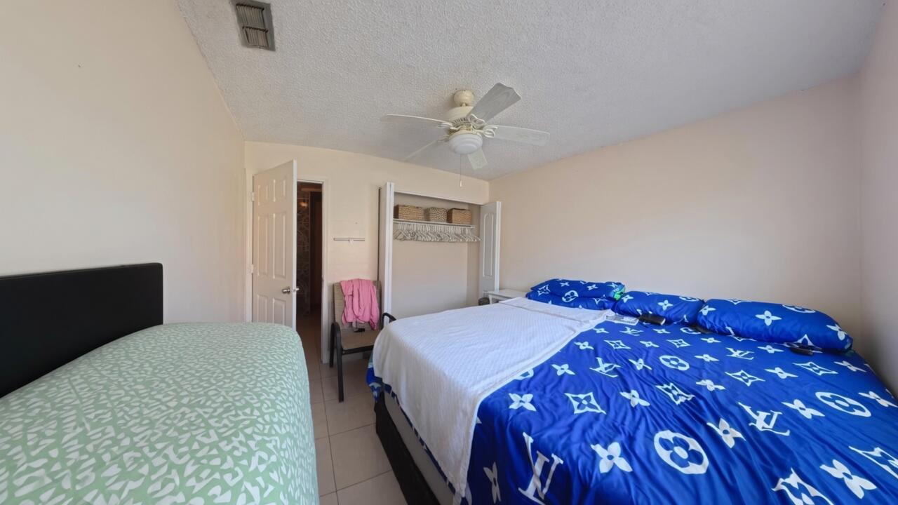 2115 Catherine Dr Drive 46-c Property Photo 17