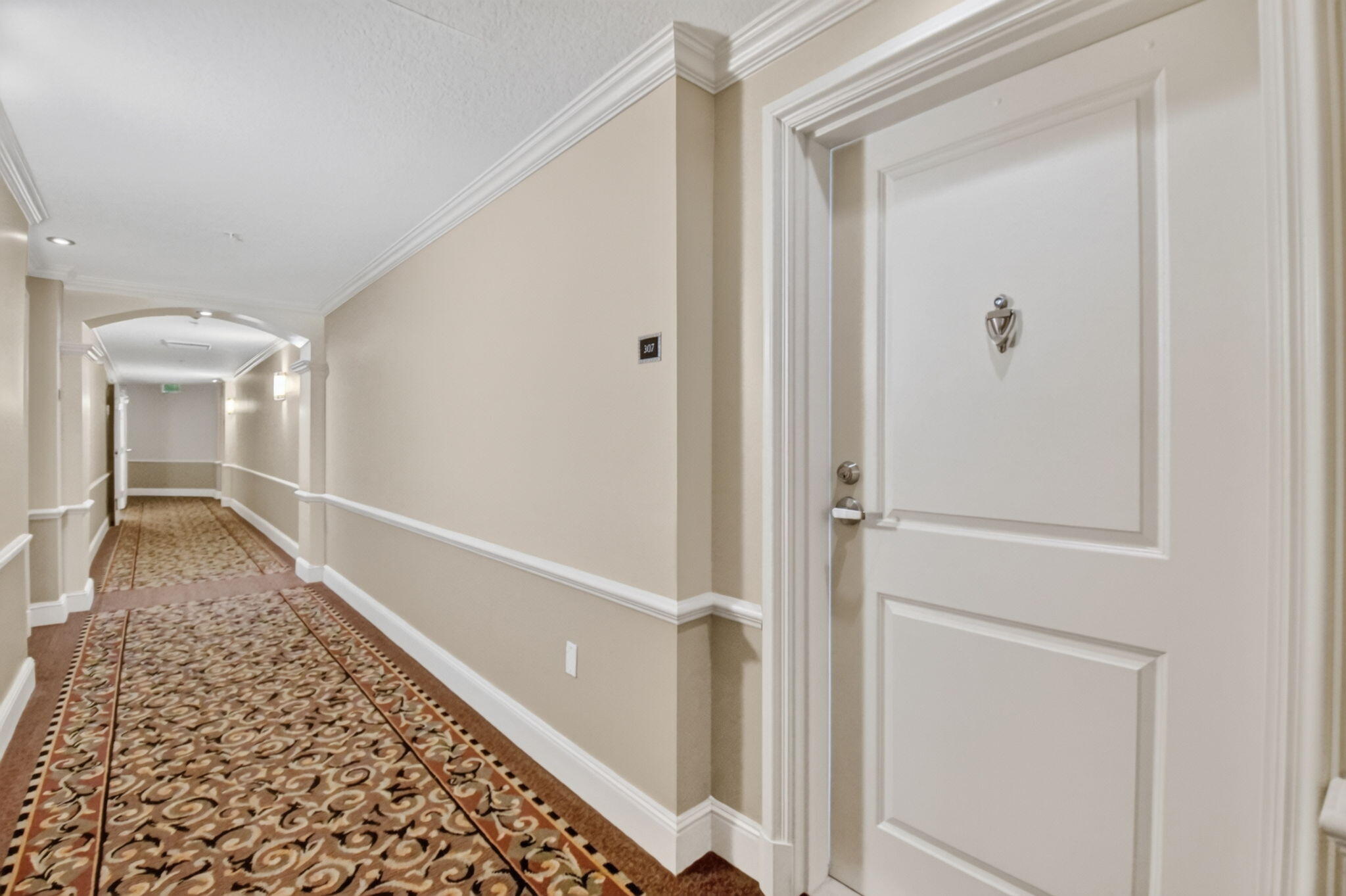 403 S Sapodilla Avenue 307 Property Photo 40