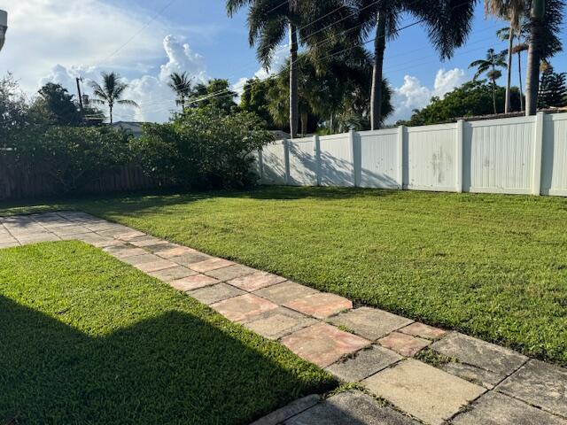 2624 Ne 8th Court Property Photo 19
