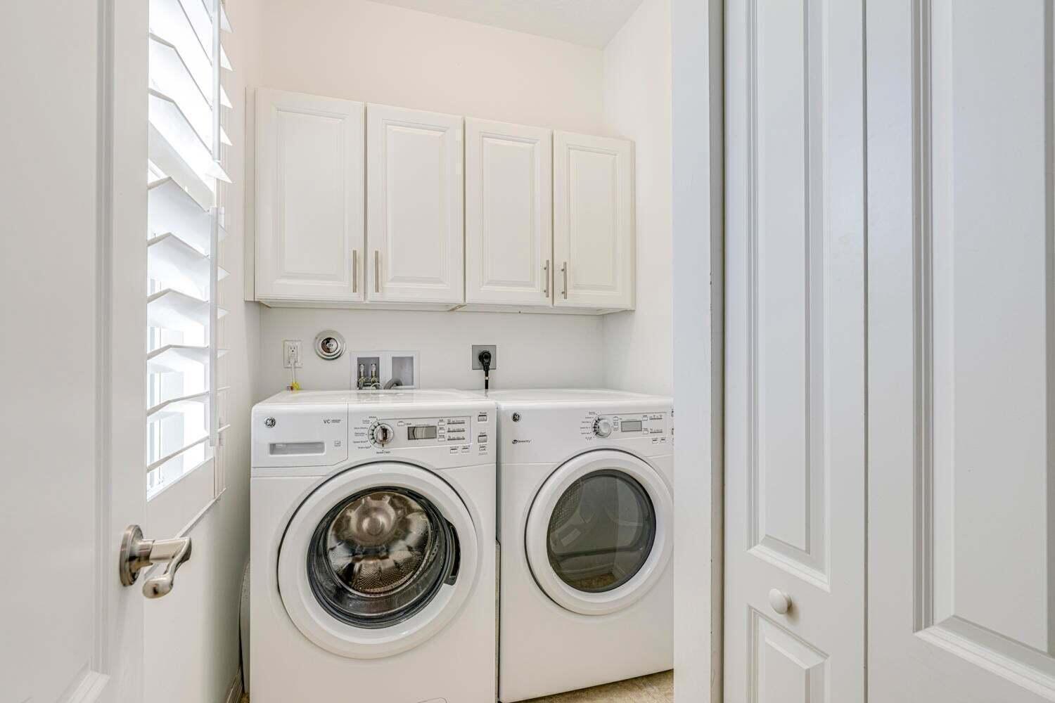 4628 Mediterranean Circle Property Photo 16